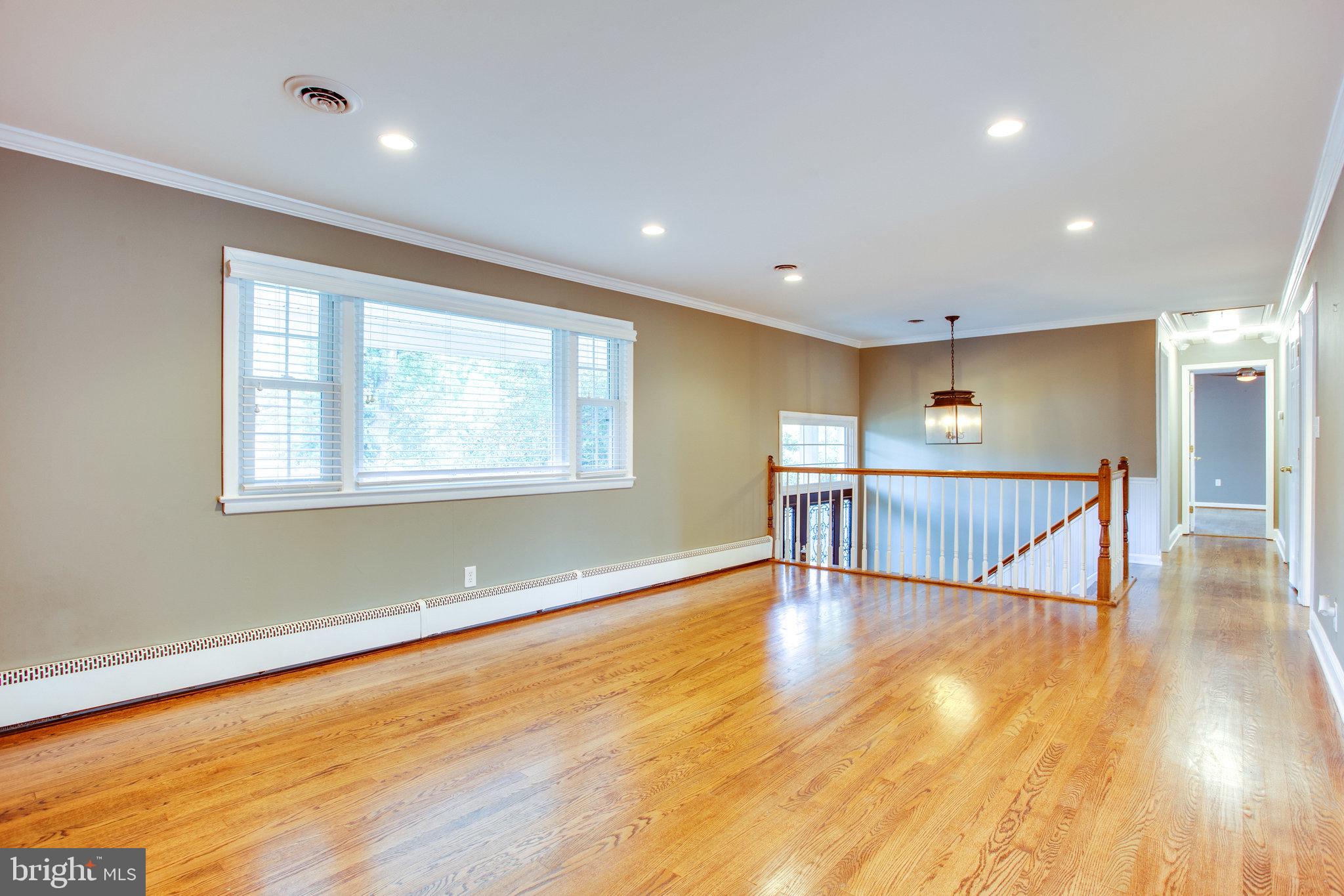 SUNNY SIDE - Residential