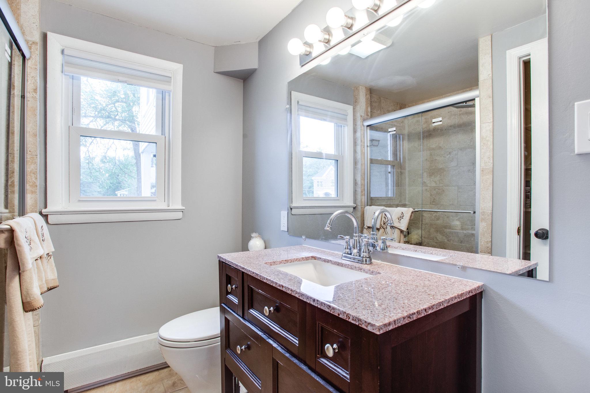 SUNNY SIDE - Residential