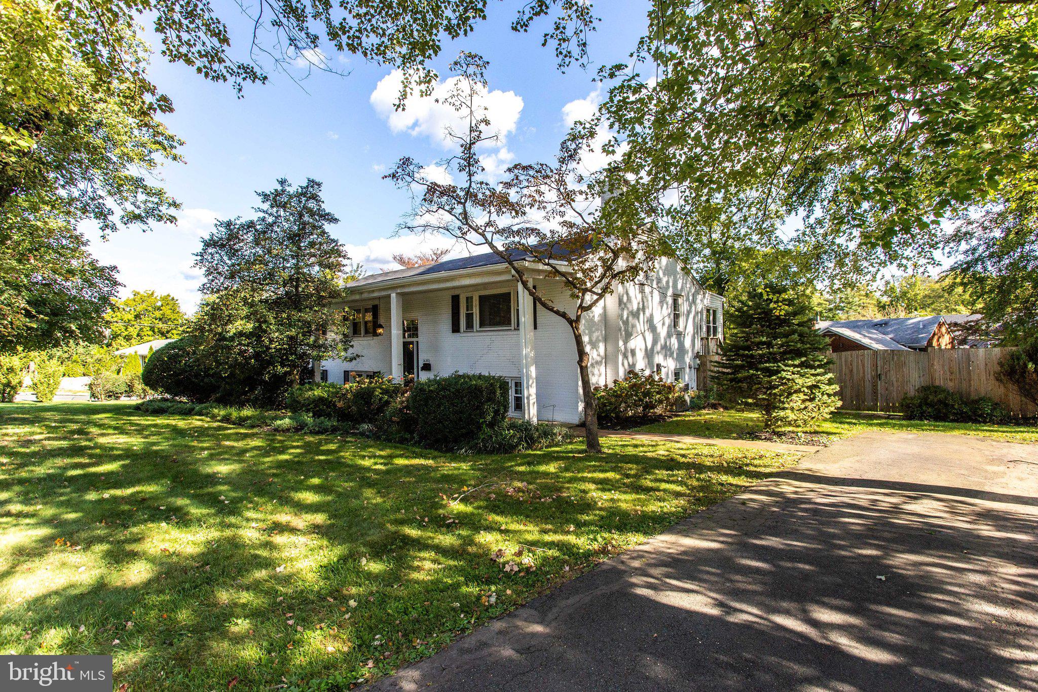 SUNNY SIDE - Residential