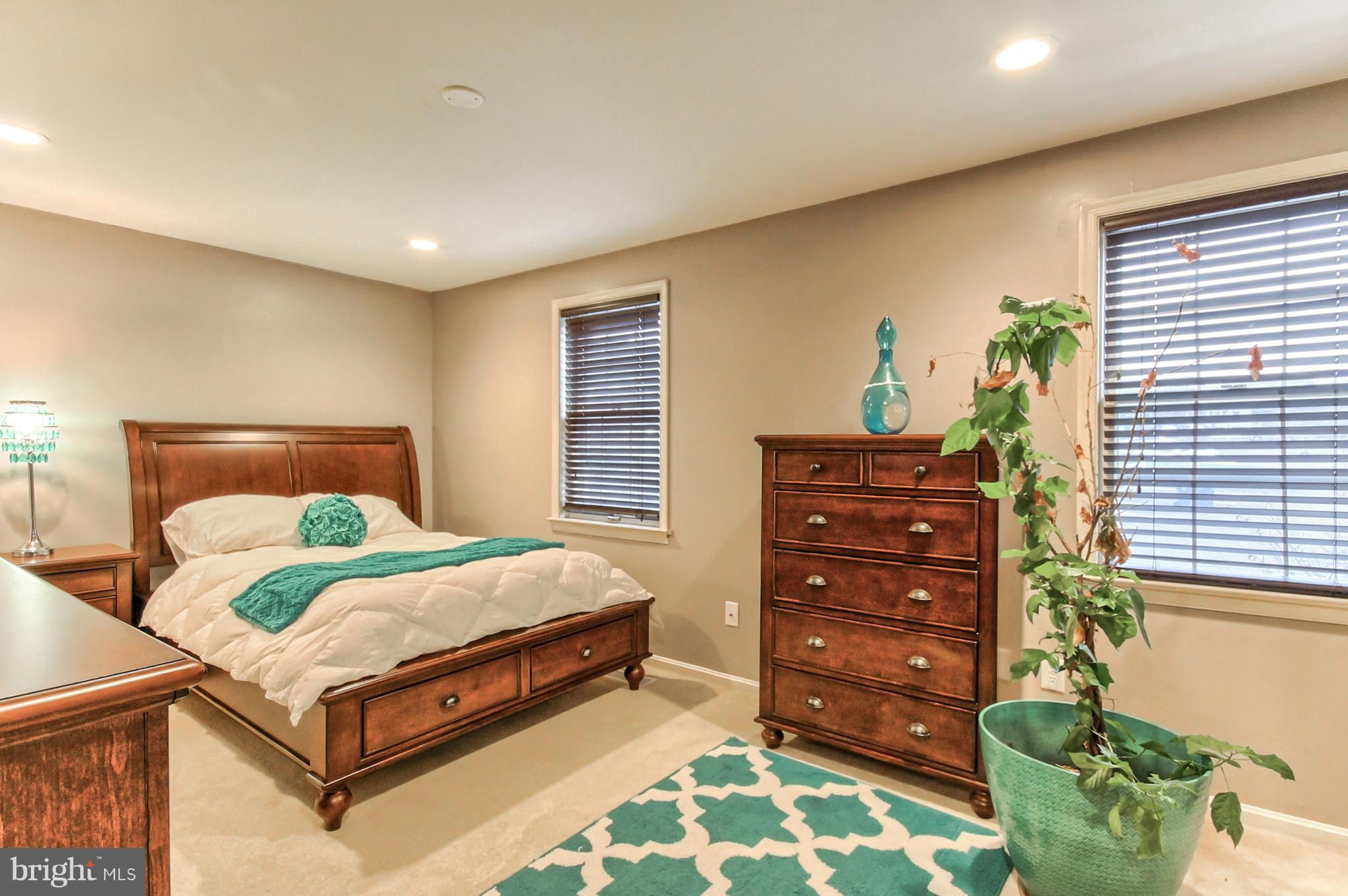 ALLENVIEW - Residential