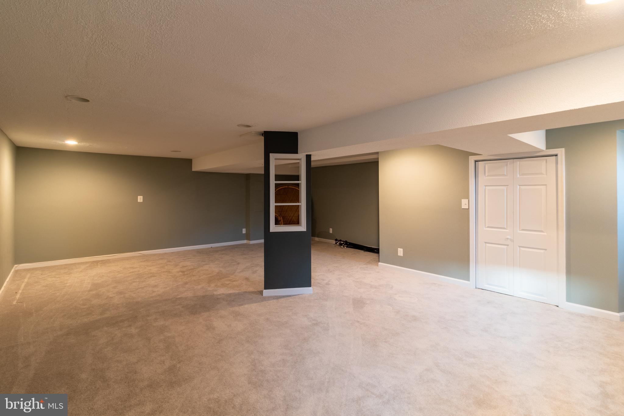 FAIRMONT - Residential