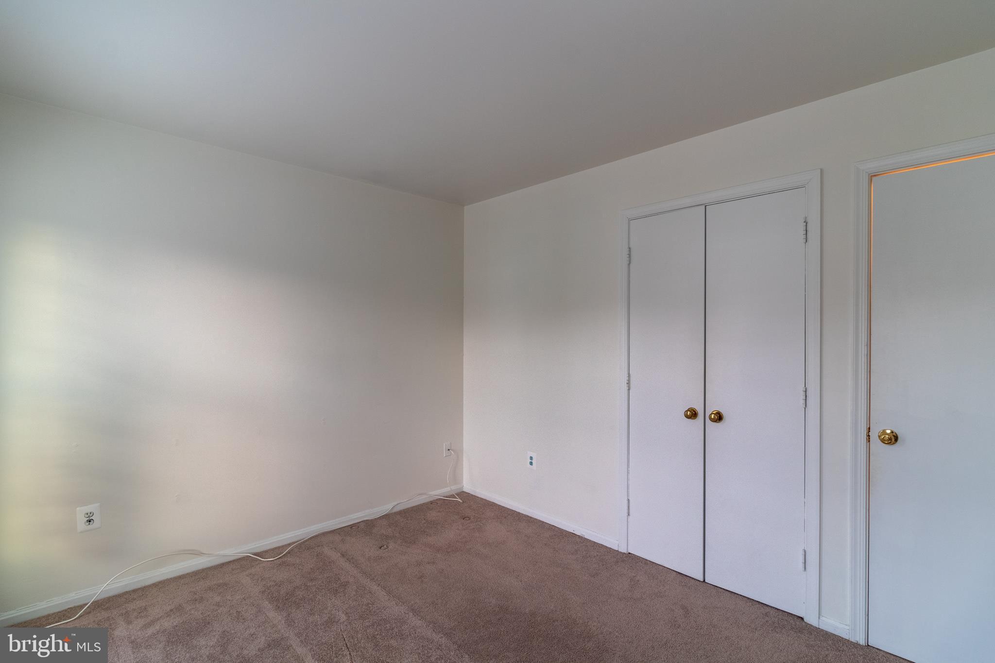 FAIRMONT - Residential