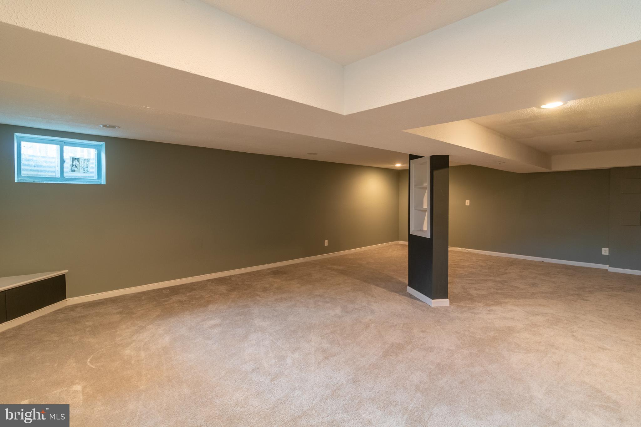 FAIRMONT - Residential