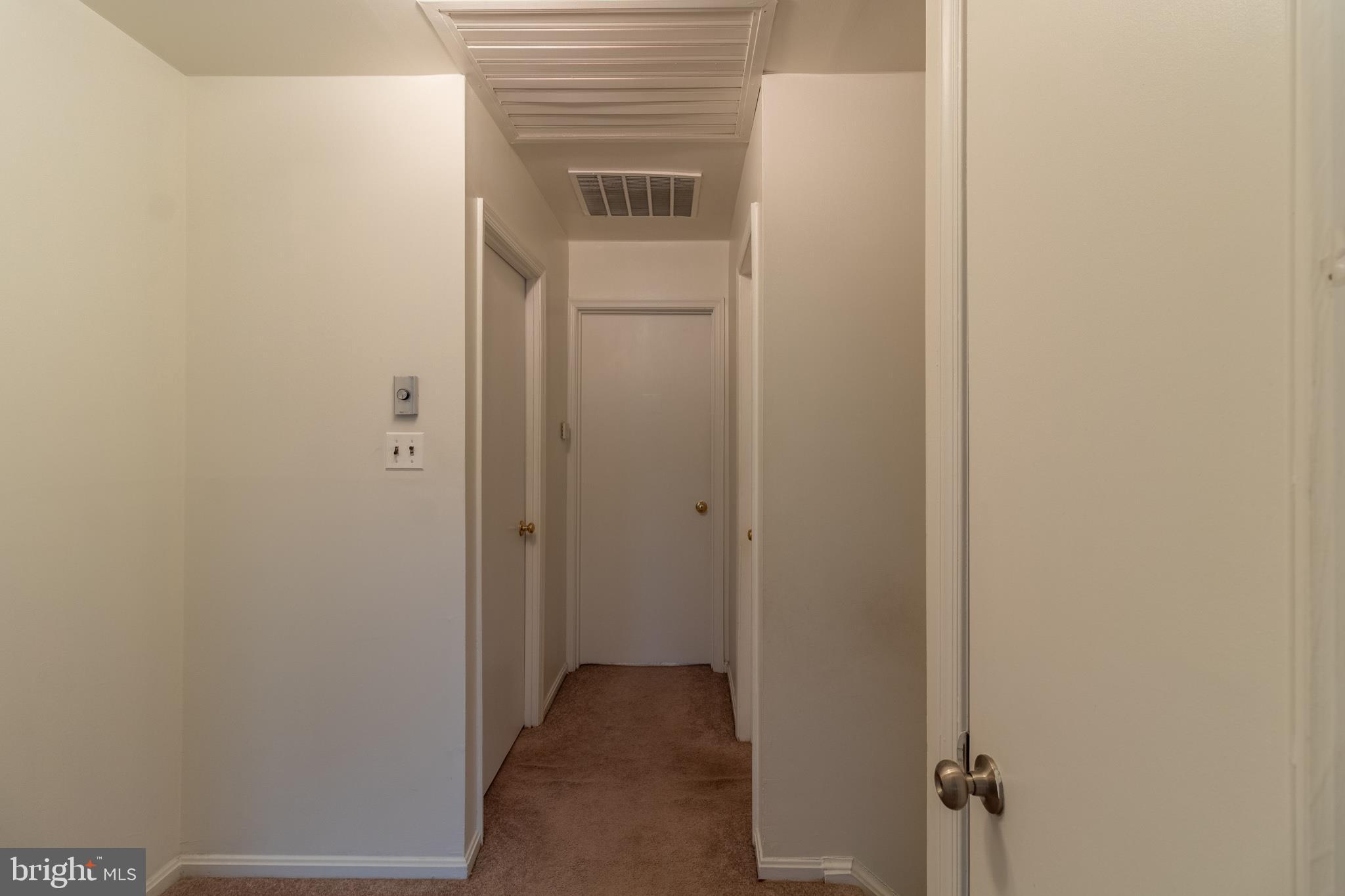 FAIRMONT - Residential