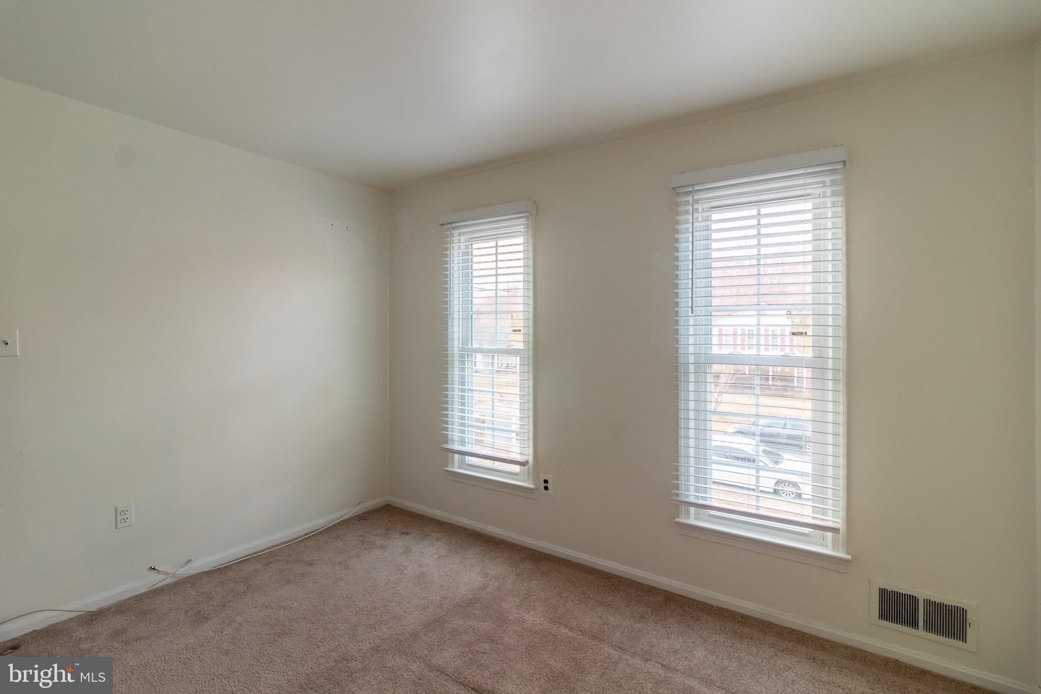 FAIRMONT - Residential