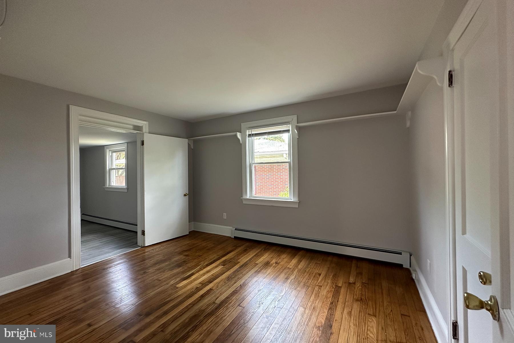 EASTON - Residential Lease