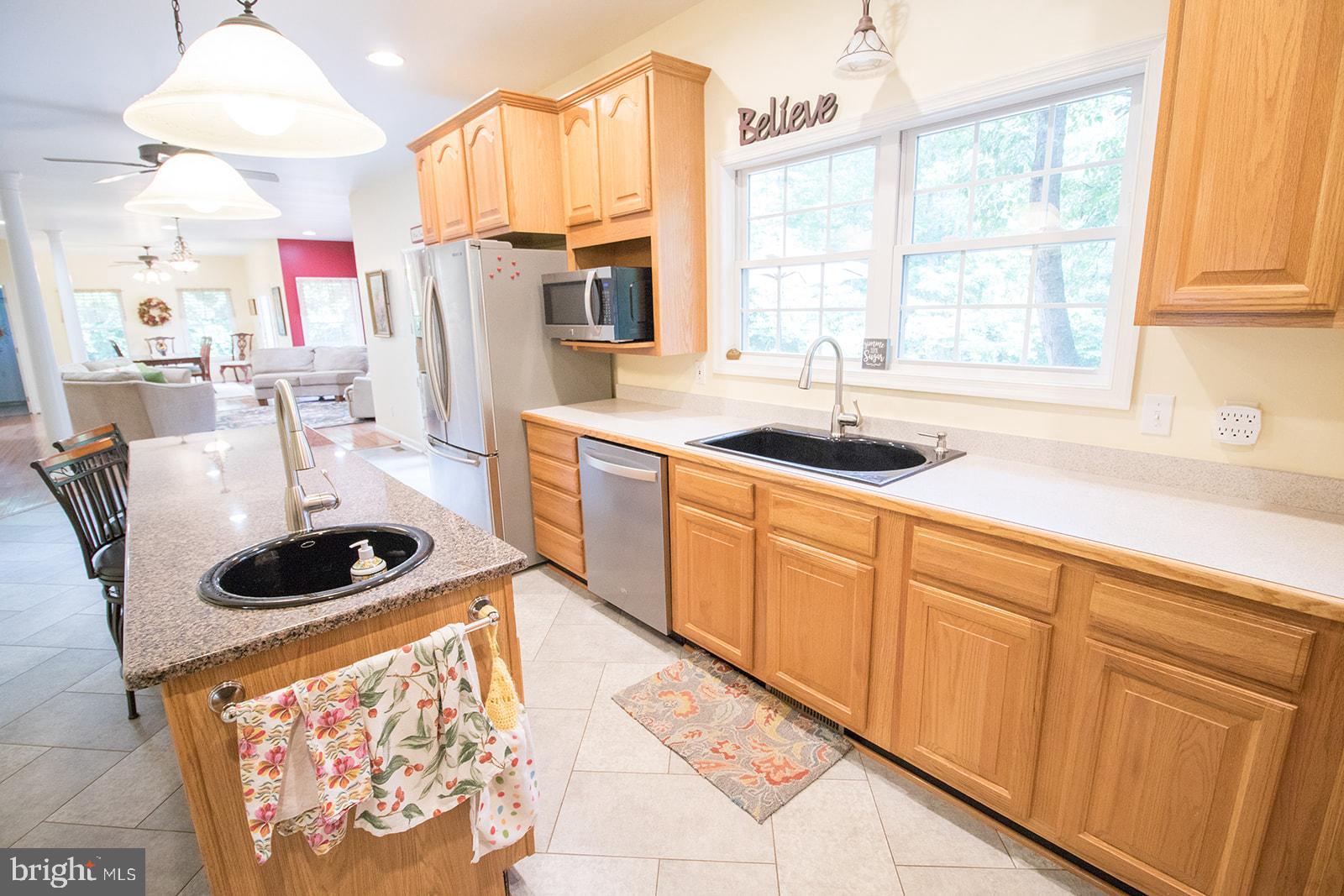 CHESTNUT HILLS - Residential