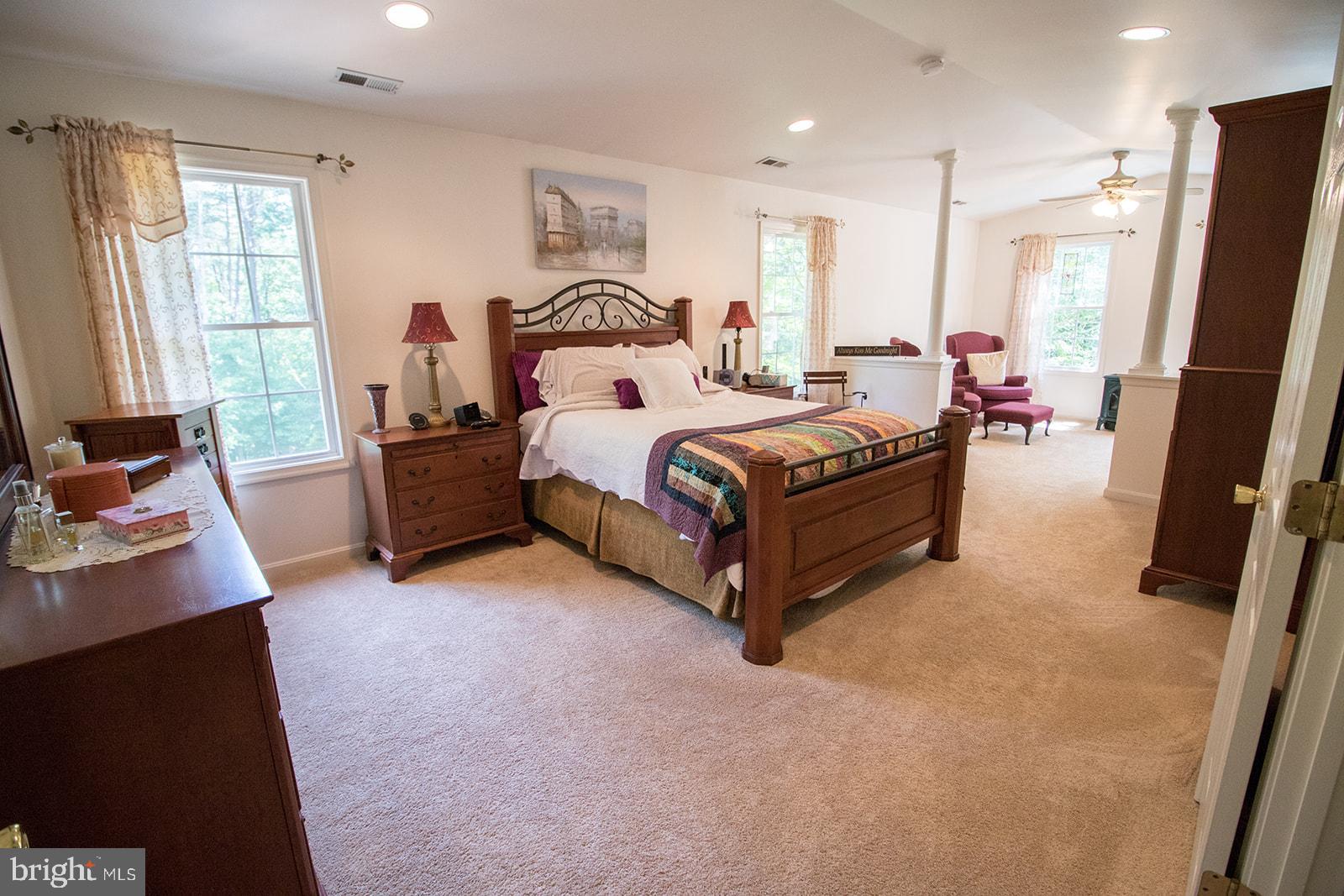 CHESTNUT HILLS - Residential