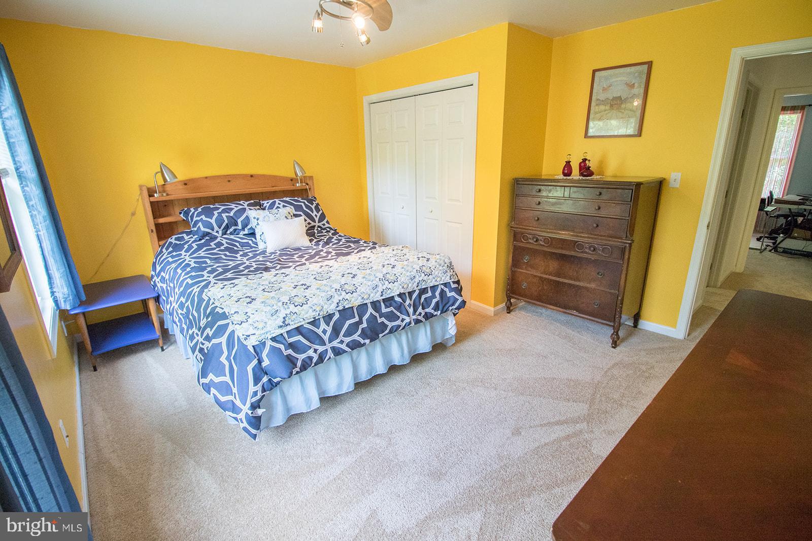 CHESTNUT HILLS - Residential