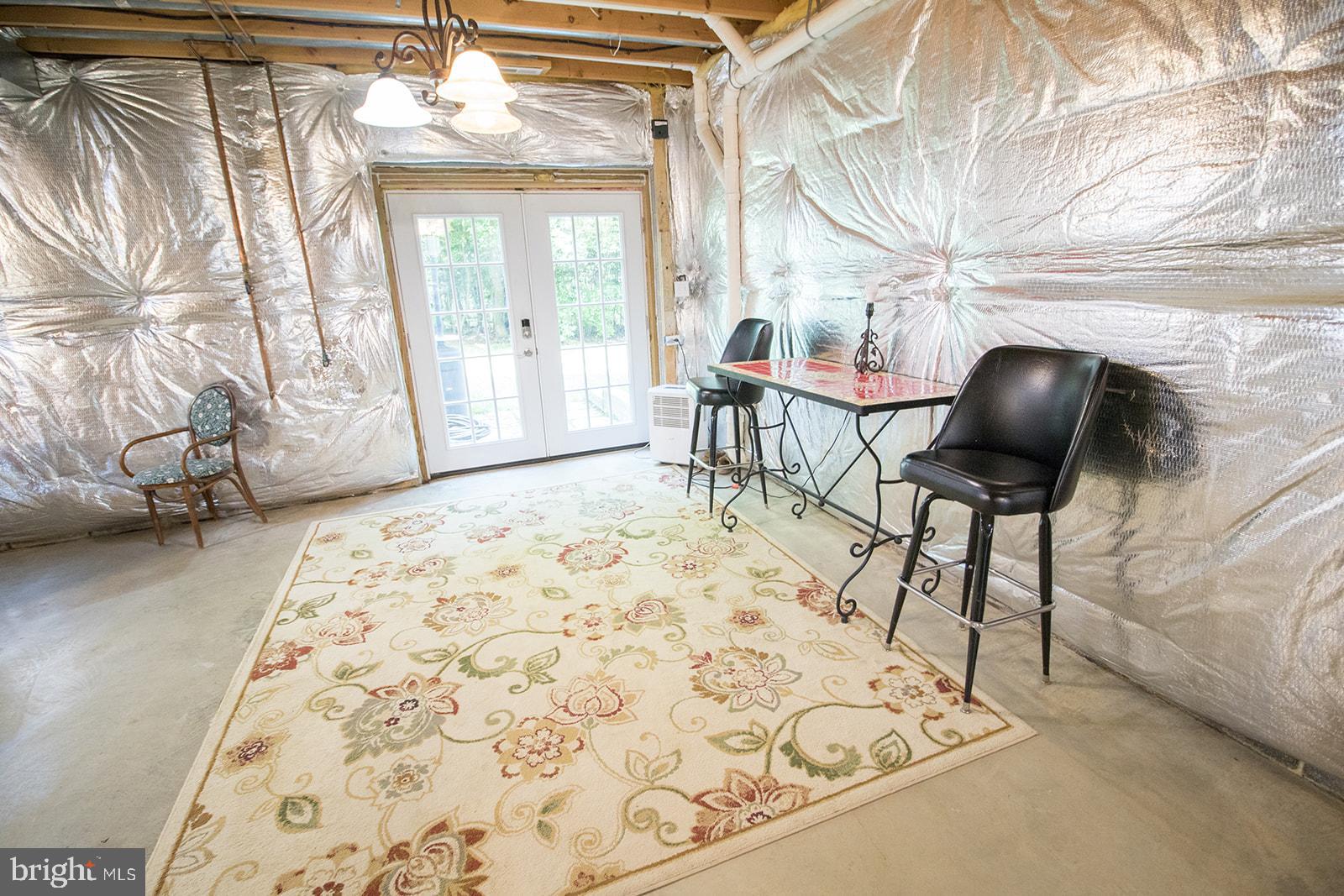 CHESTNUT HILLS - Residential