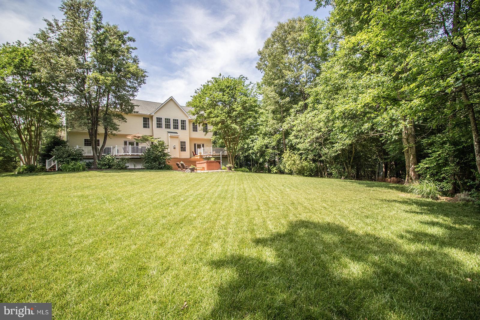 CHESTNUT HILLS - Residential