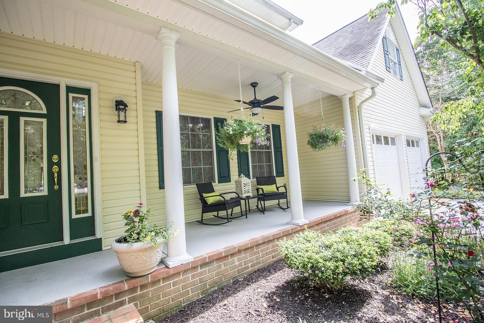 CHESTNUT HILLS - Residential