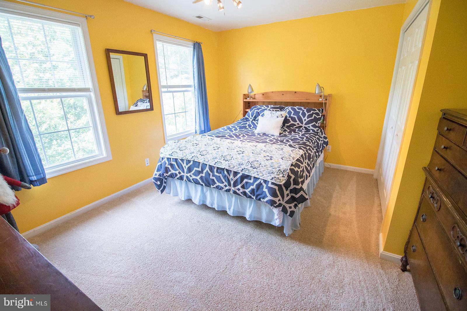 CHESTNUT HILLS - Residential