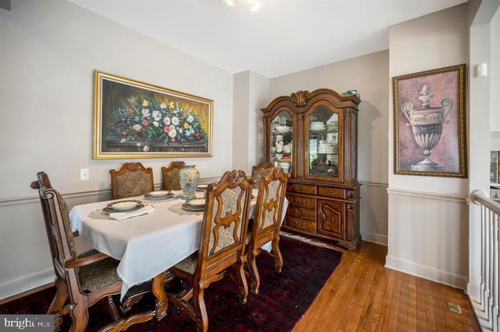 POTOMAC CLUB CONDOMINIUMS - Residential Lease