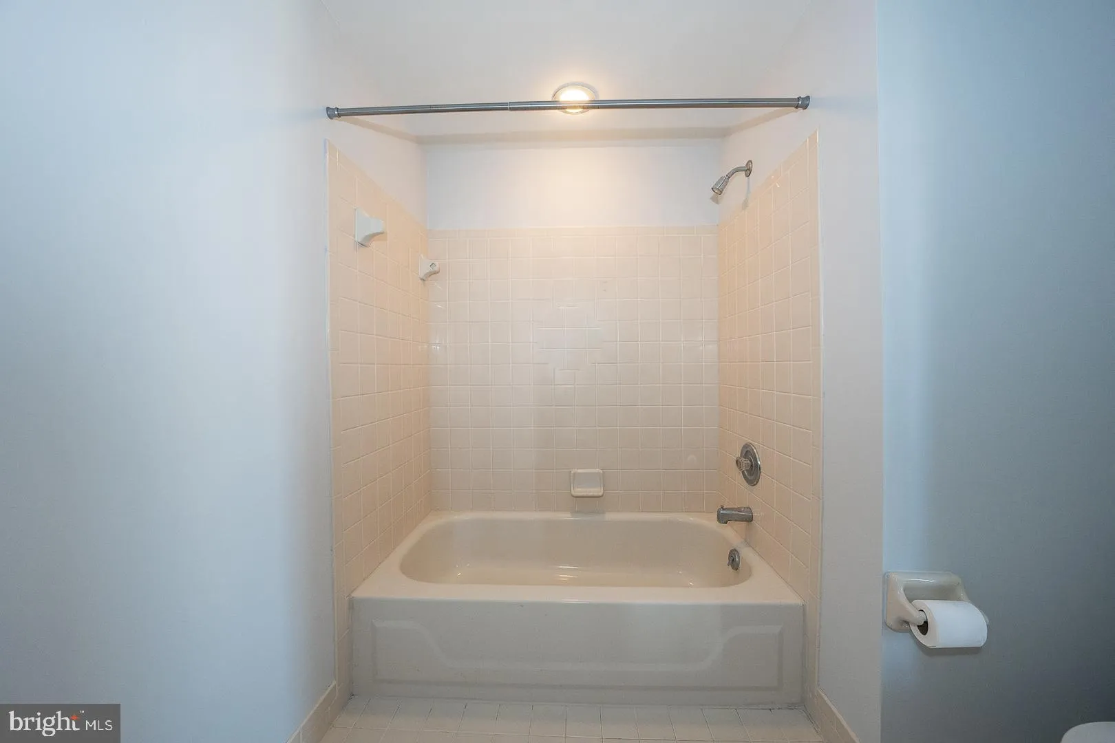 West Chester, Pennsylvania 19382, United States, 3 Bedrooms Bedrooms, ,3 BathroomsBathrooms,Residential,Pending,12621