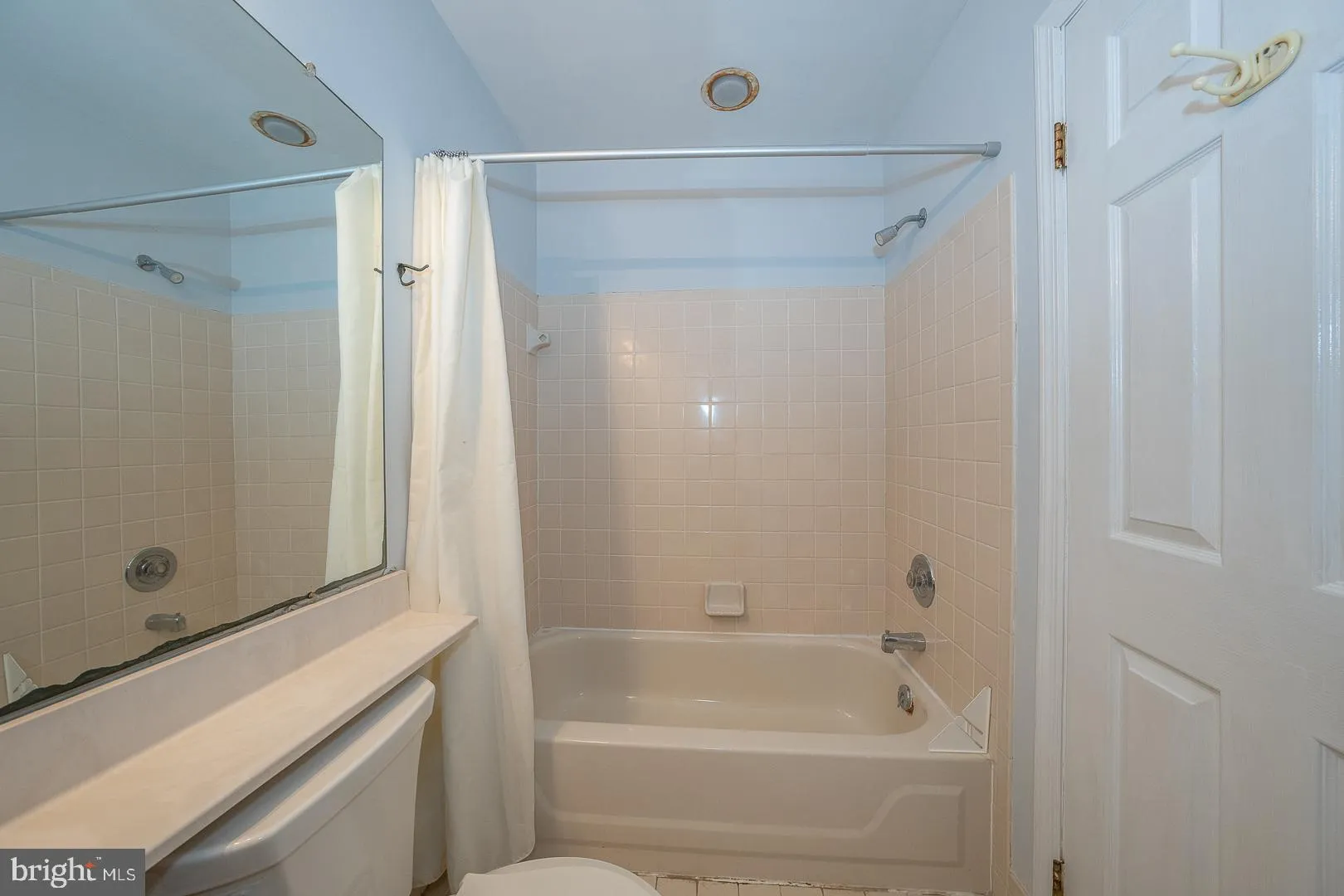 West Chester, Pennsylvania 19382, United States, 3 Bedrooms Bedrooms, ,3 BathroomsBathrooms,Residential,Pending,12621