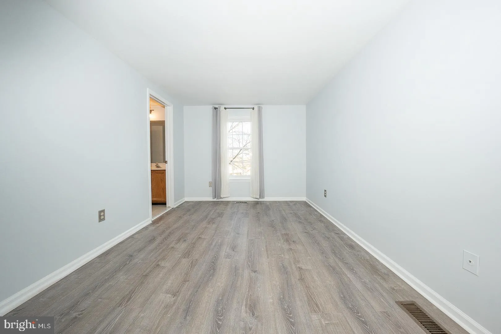 West Chester, Pennsylvania 19382, United States, 3 Bedrooms Bedrooms, ,3 BathroomsBathrooms,Residential,Pending,12621