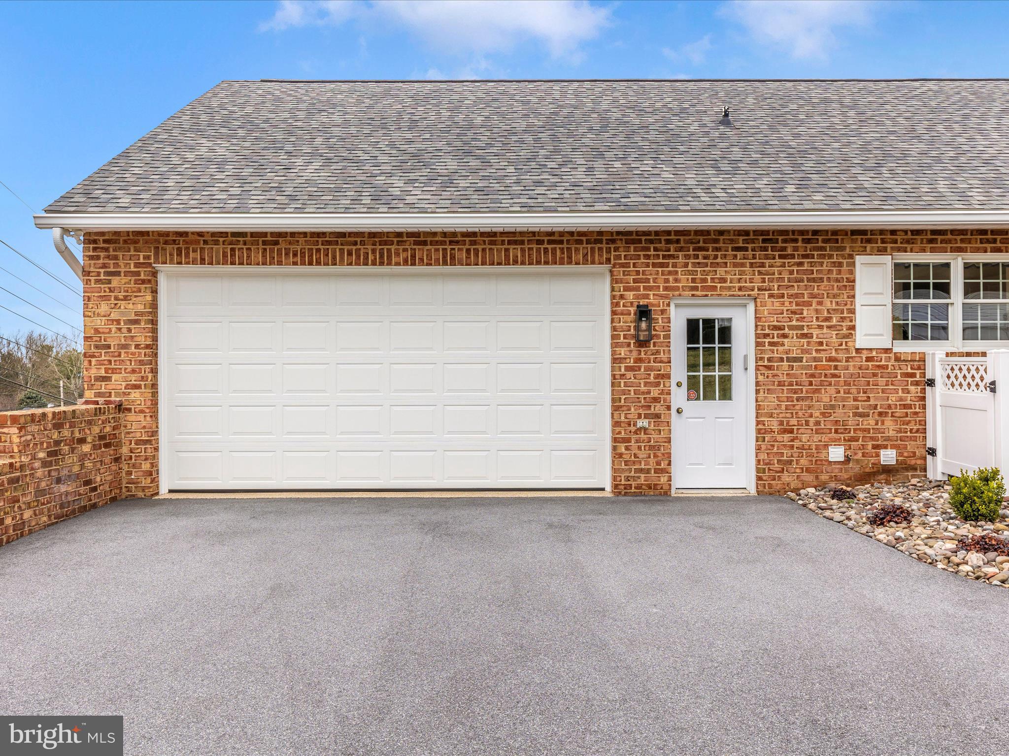 BOONSBORO - Residential