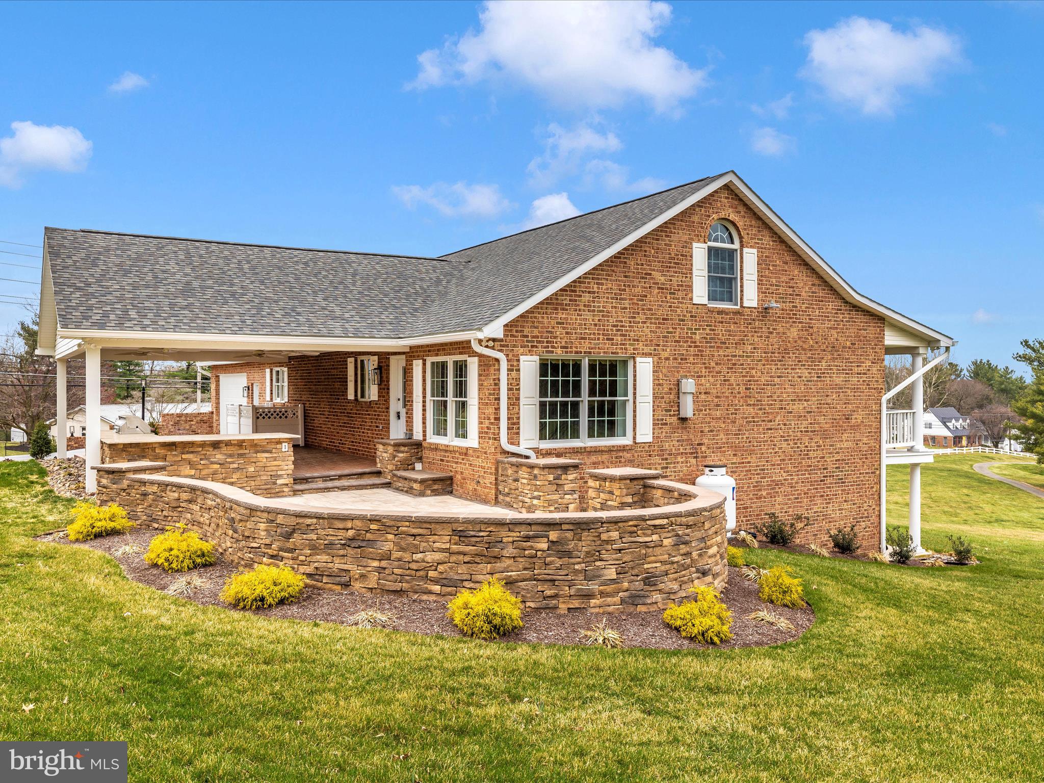 BOONSBORO - Residential