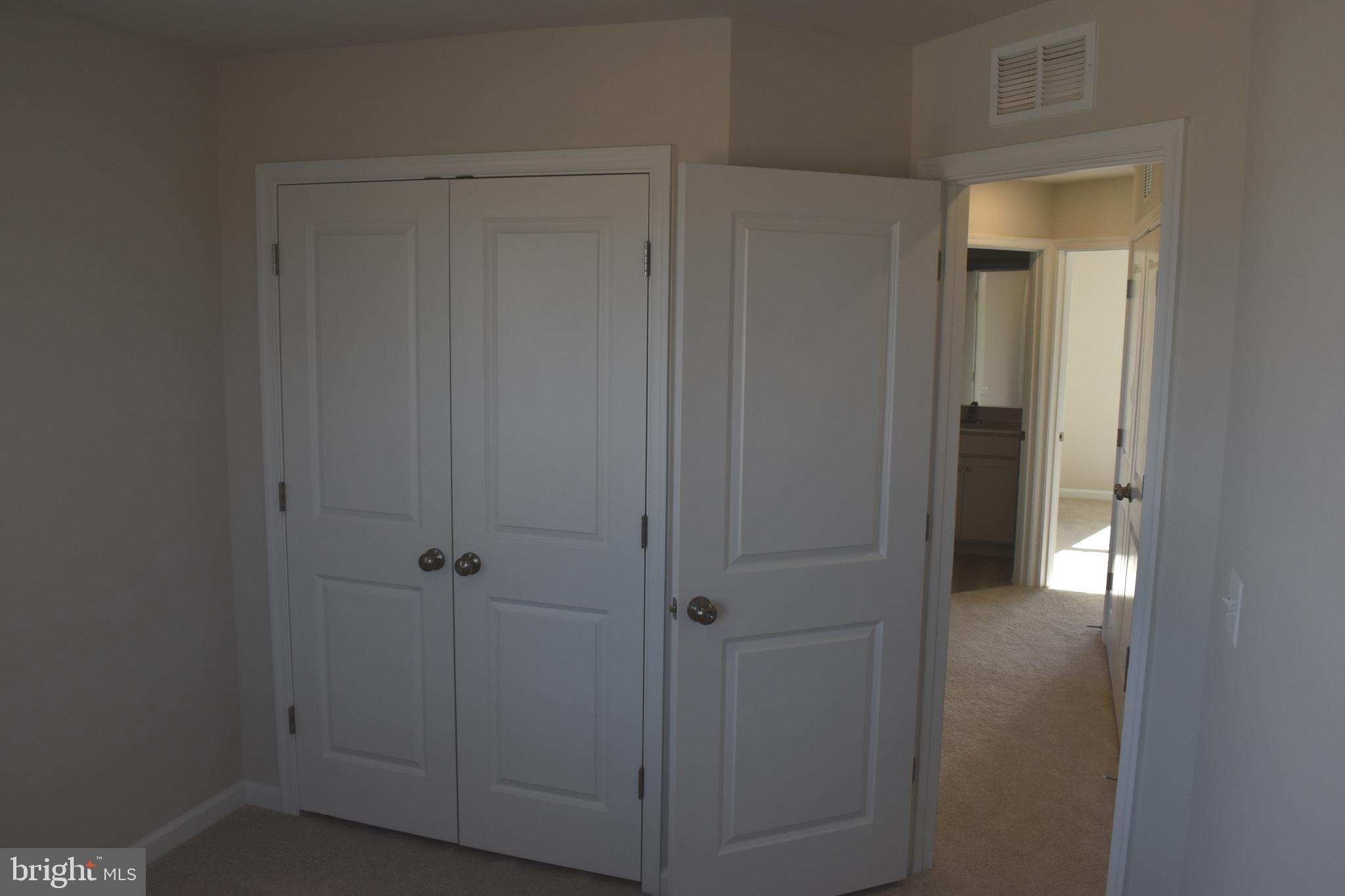 SHENANDOAH SPRINGS - Residential Lease