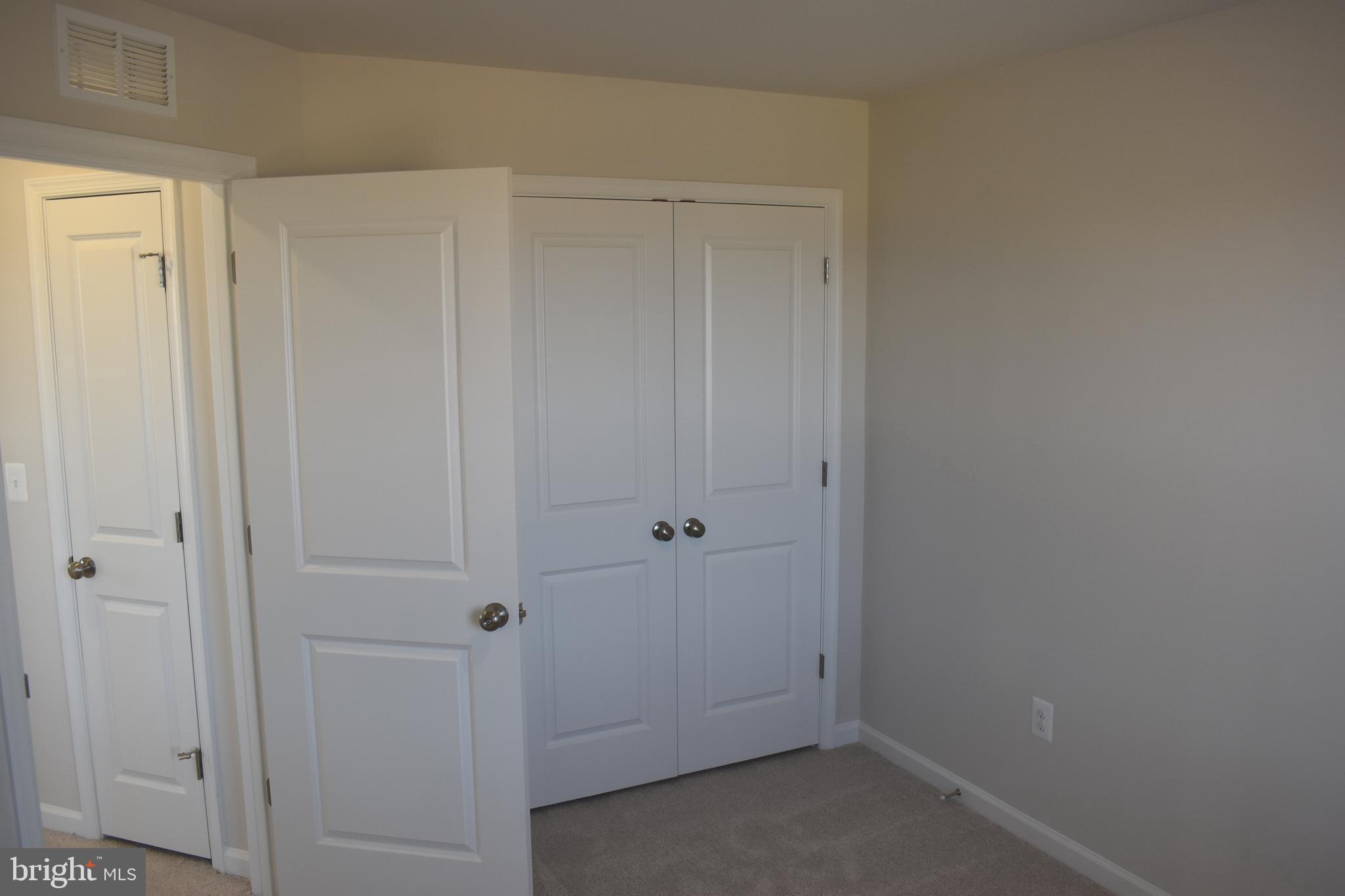 SHENANDOAH SPRINGS - Residential Lease