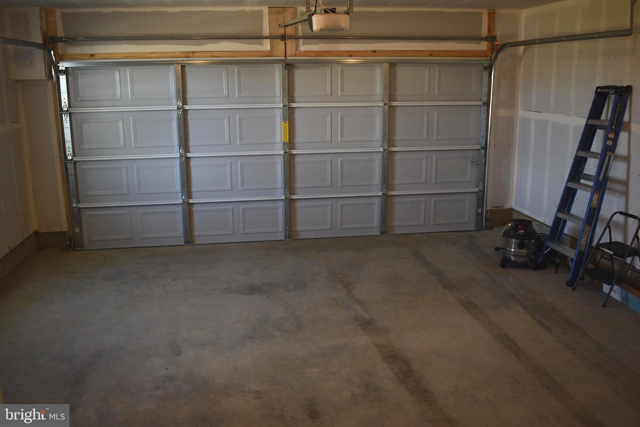 SHENANDOAH SPRINGS - Residential Lease