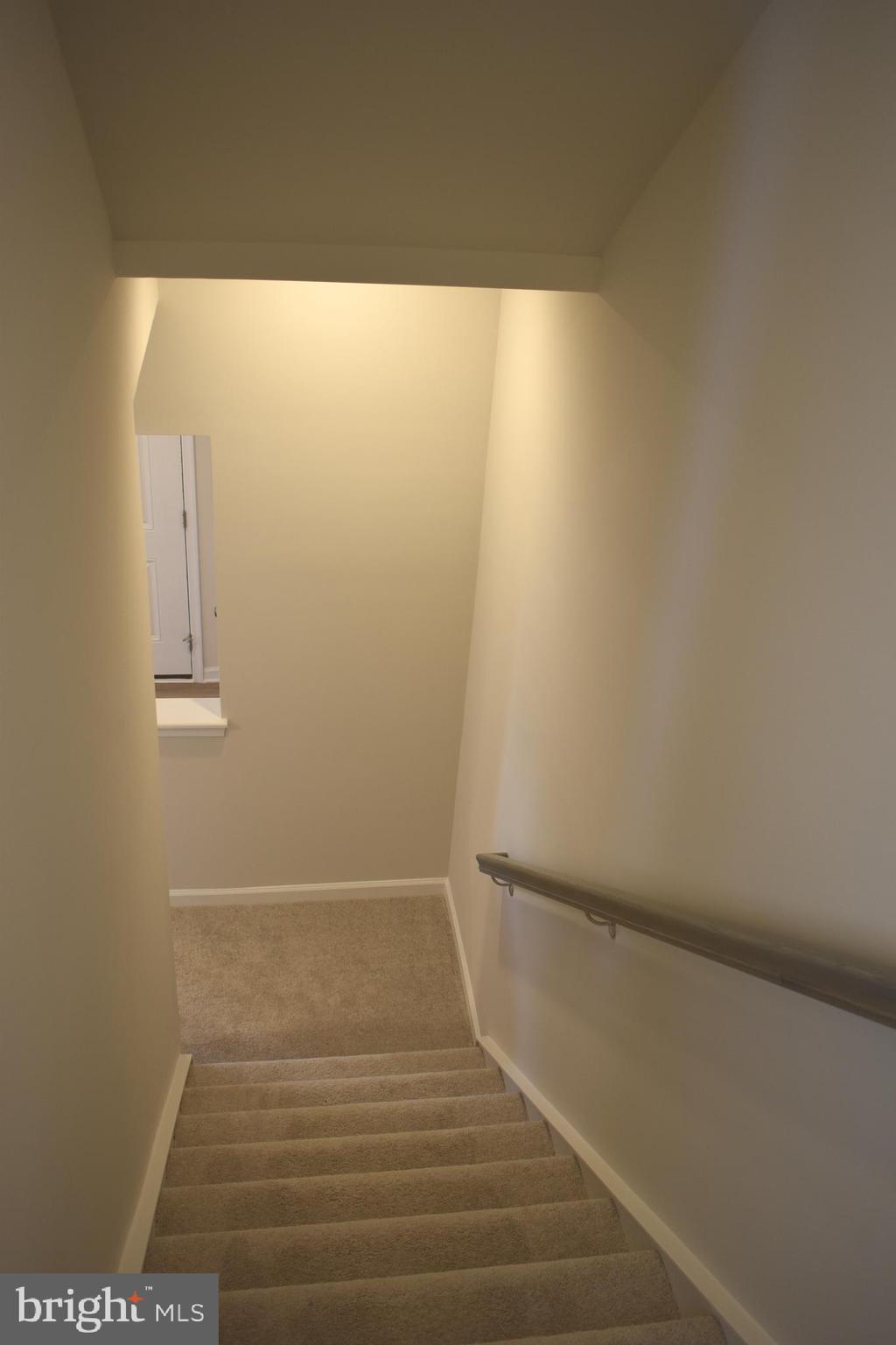 SHENANDOAH SPRINGS - Residential Lease