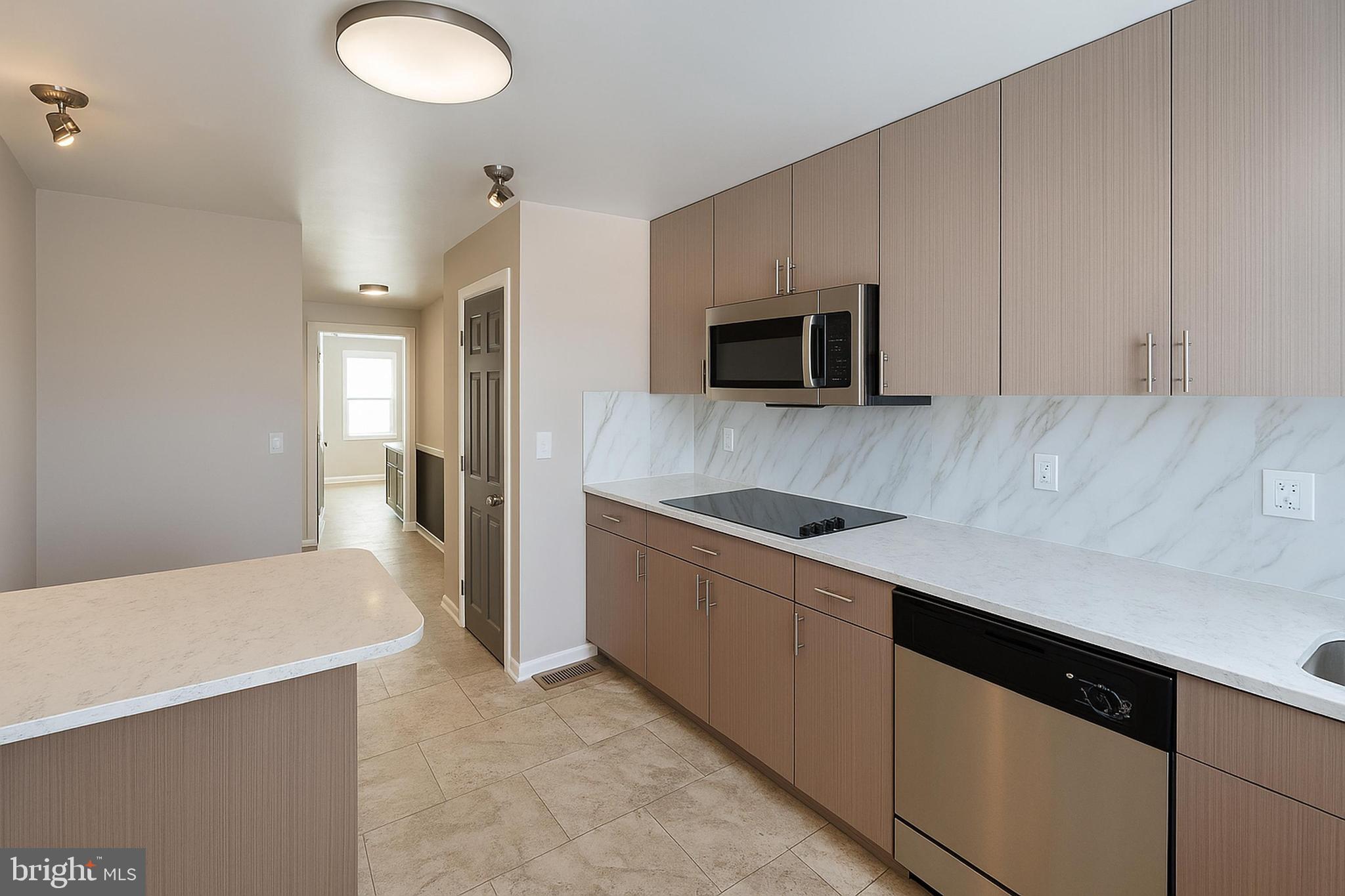 BALTIMORE HIGHLANDS - Residential Lease