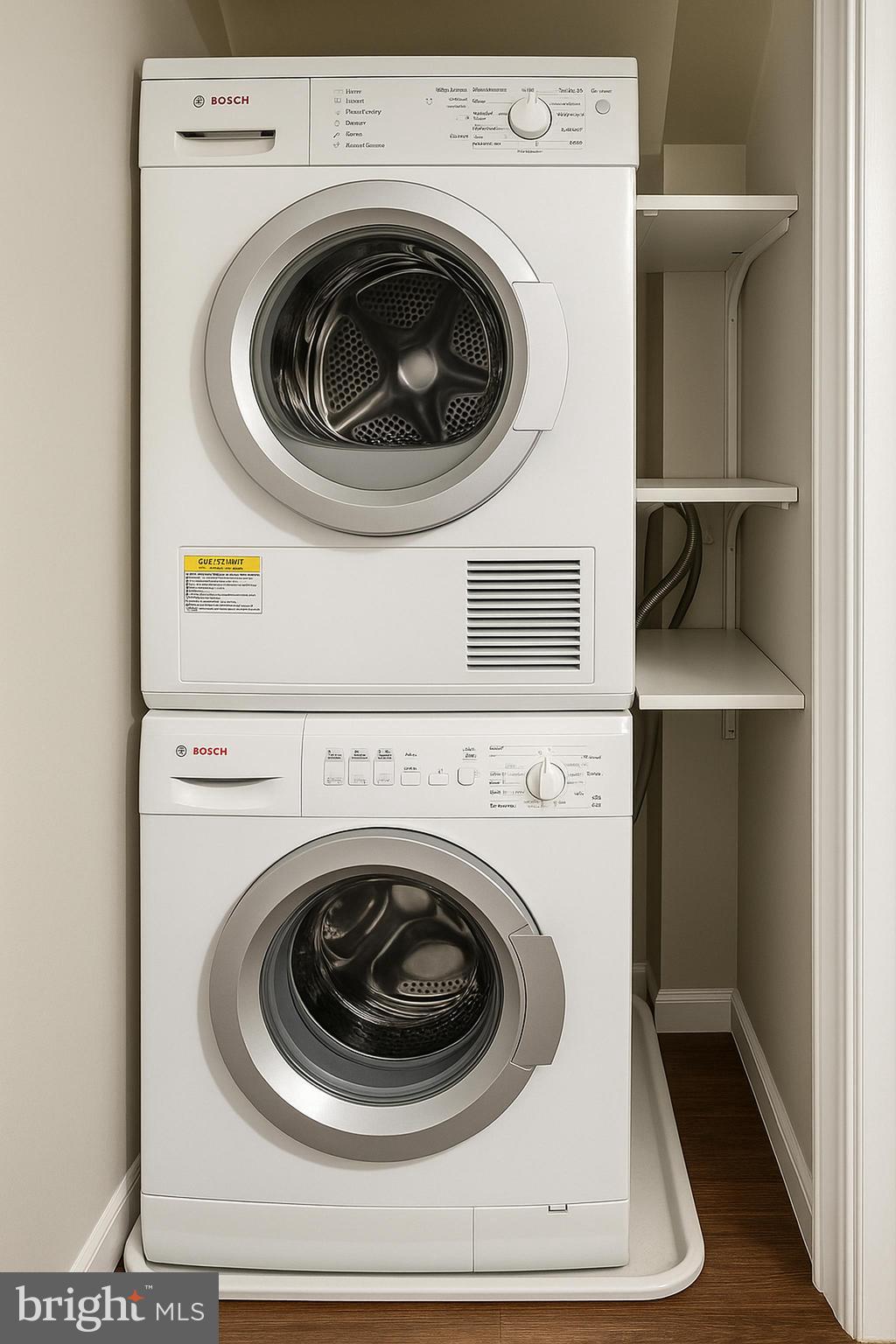 BALTIMORE HIGHLANDS - Residential Lease