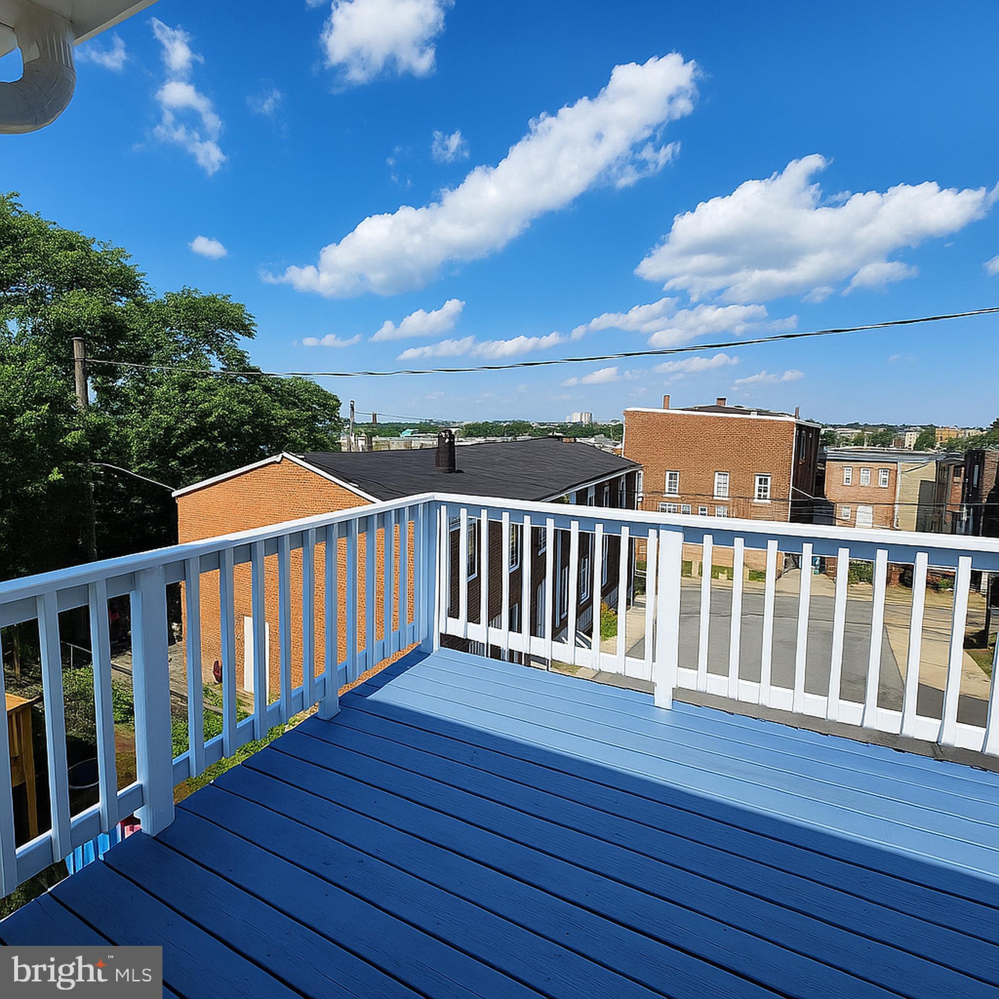 BALTIMORE HIGHLANDS - Residential Lease