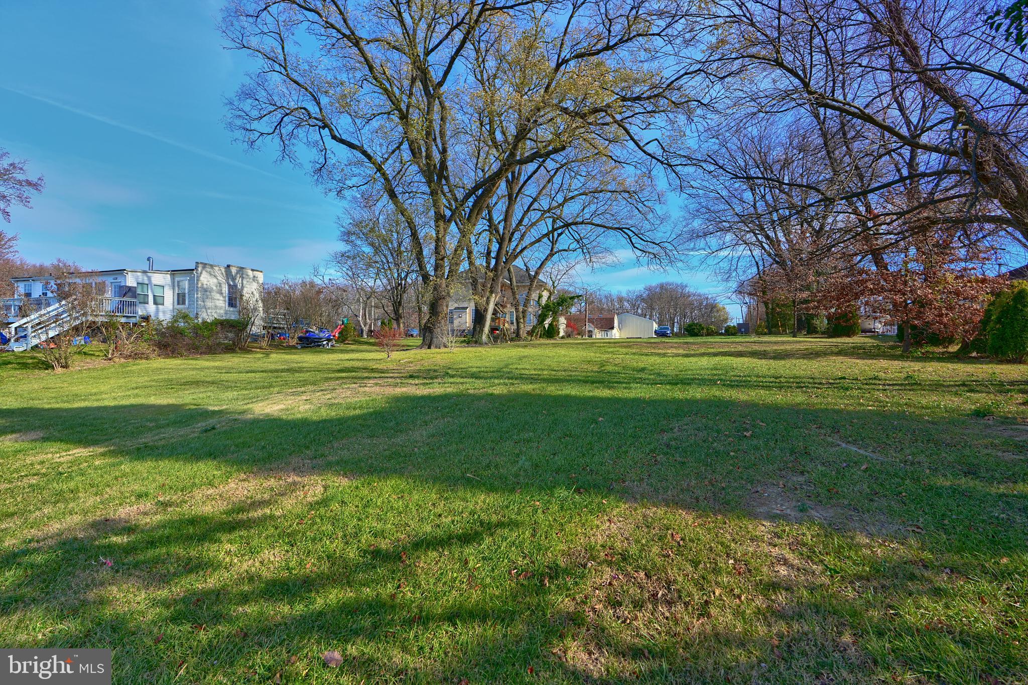 BACK RIVER NECK - Residential