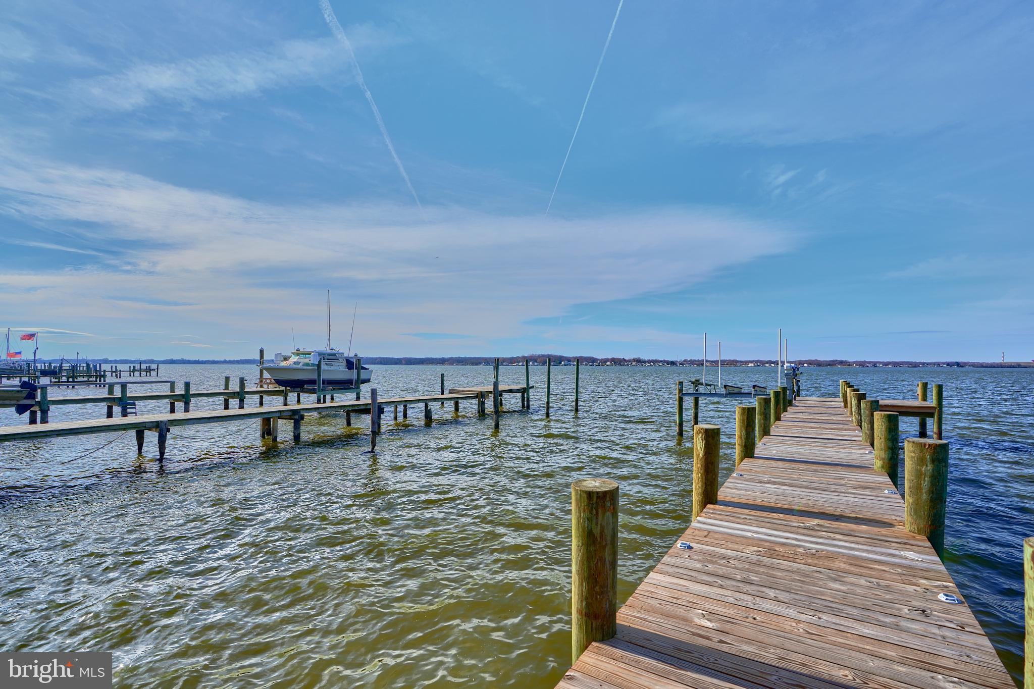 BACK RIVER NECK - Residential