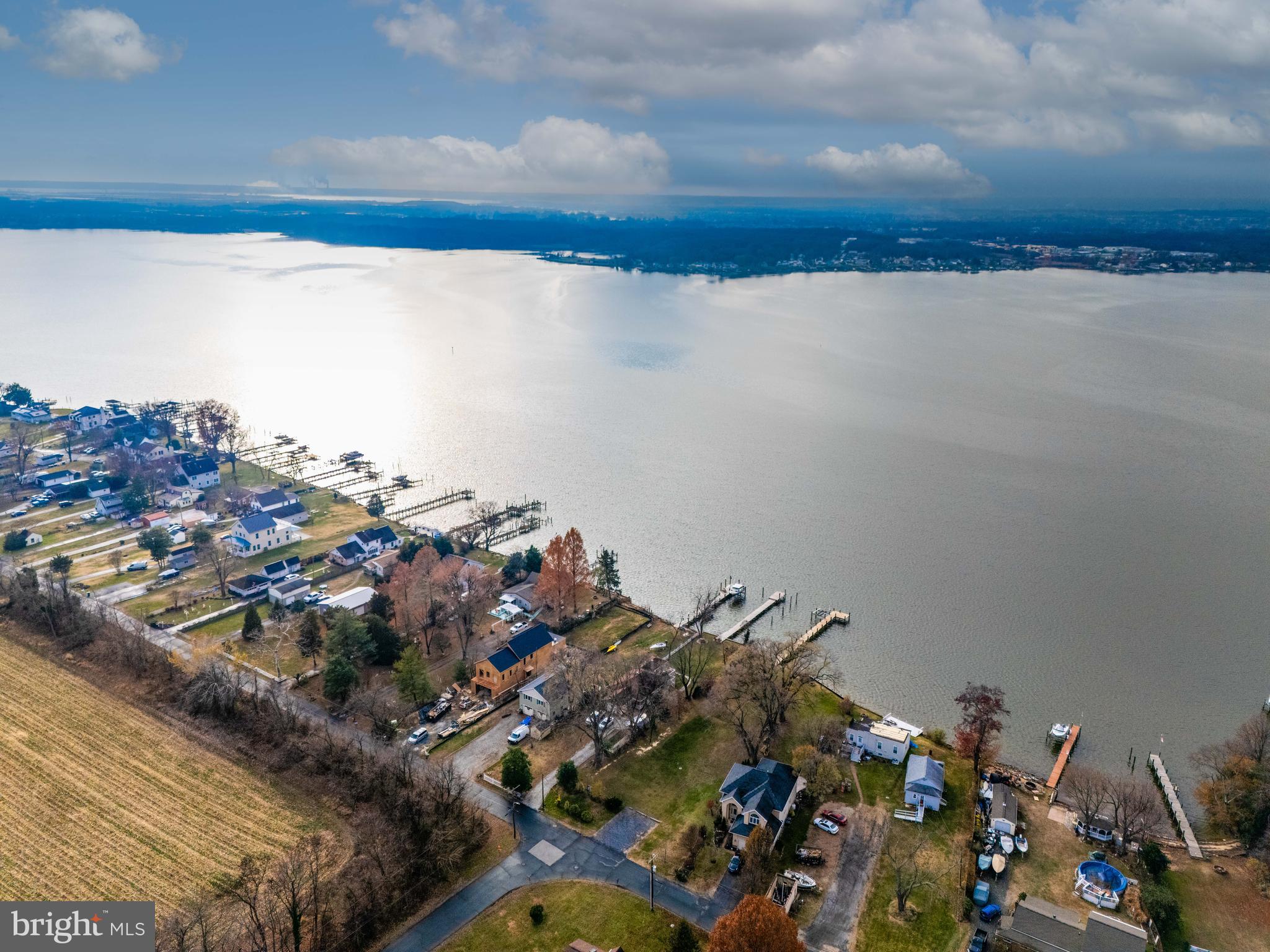 BACK RIVER NECK - Residential