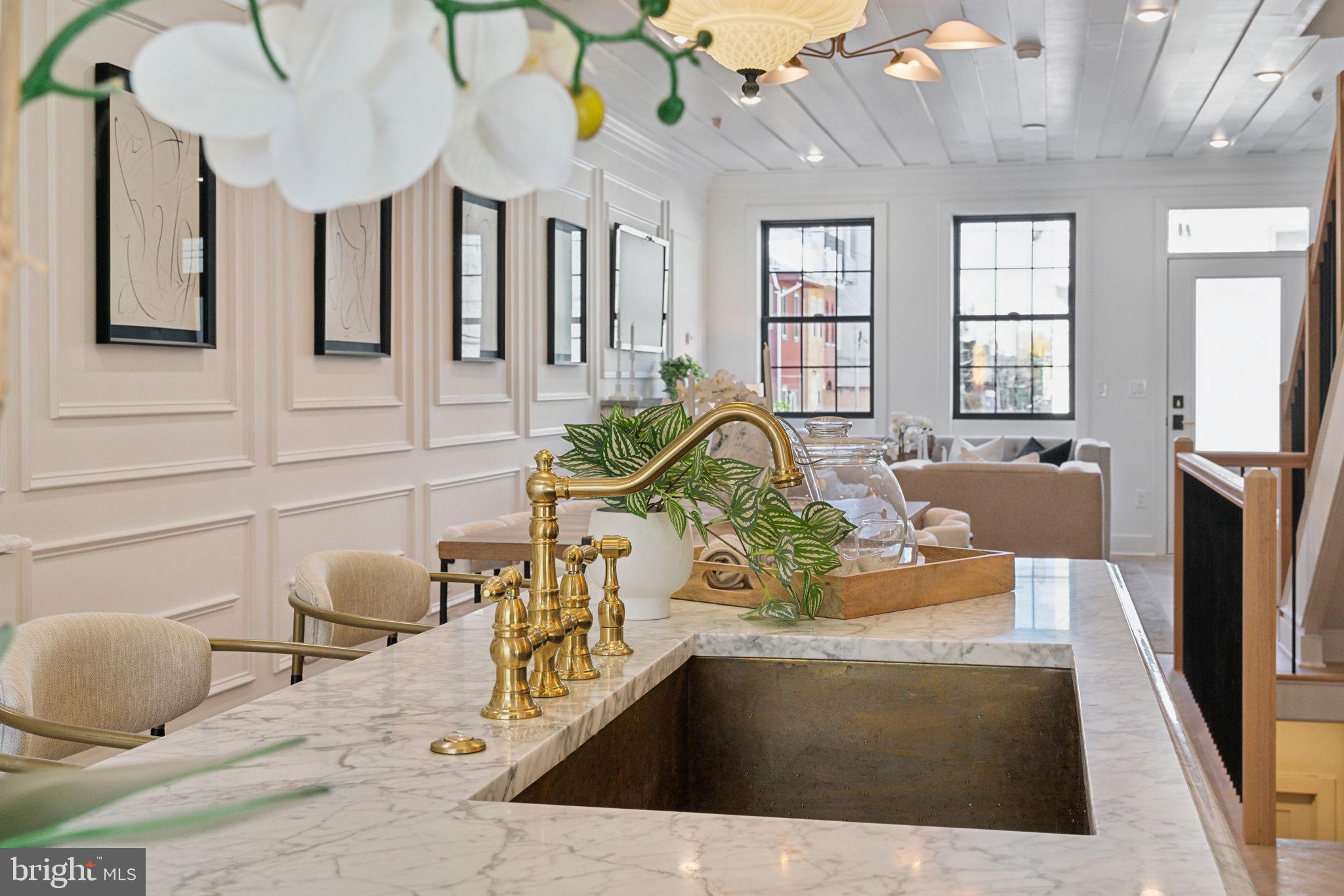 GRADUATE HOSPITAL - Residential