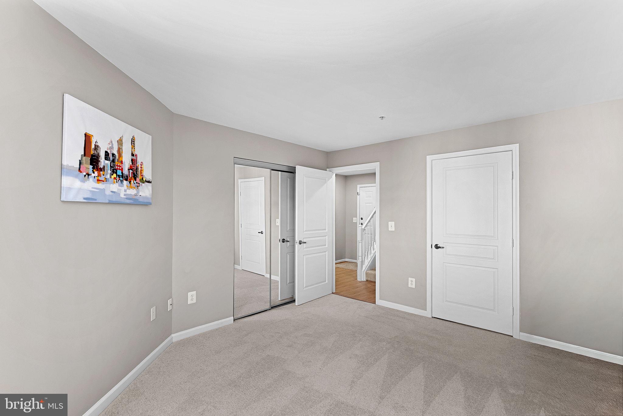 SAVOY AT RESTON TOWN CENTER - Residential