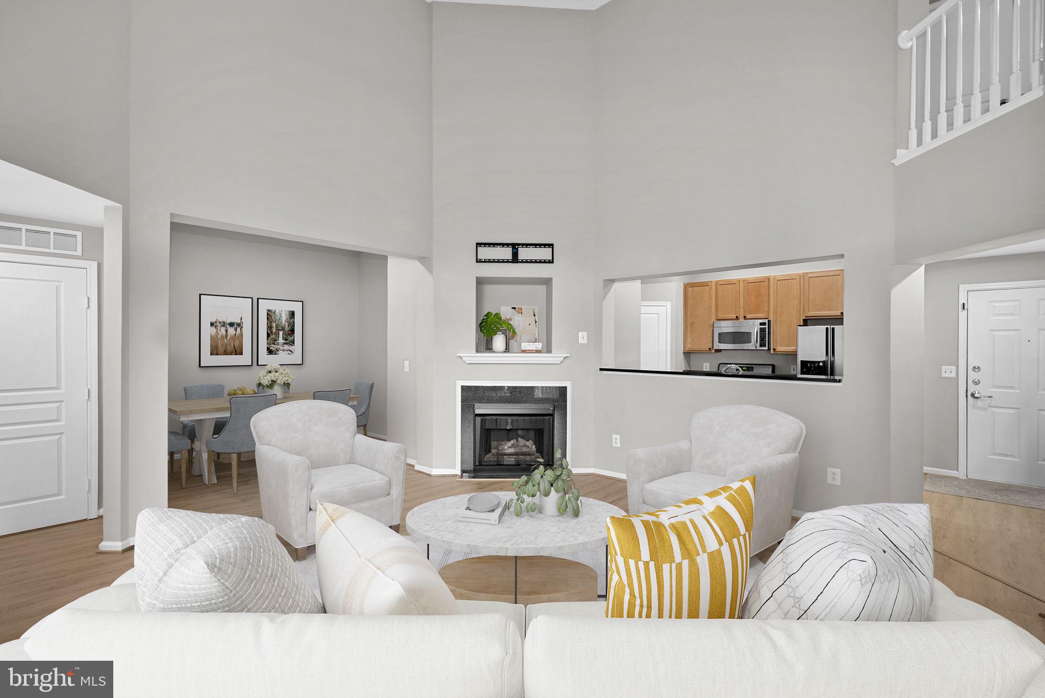 SAVOY AT RESTON TOWN CENTER - Residential