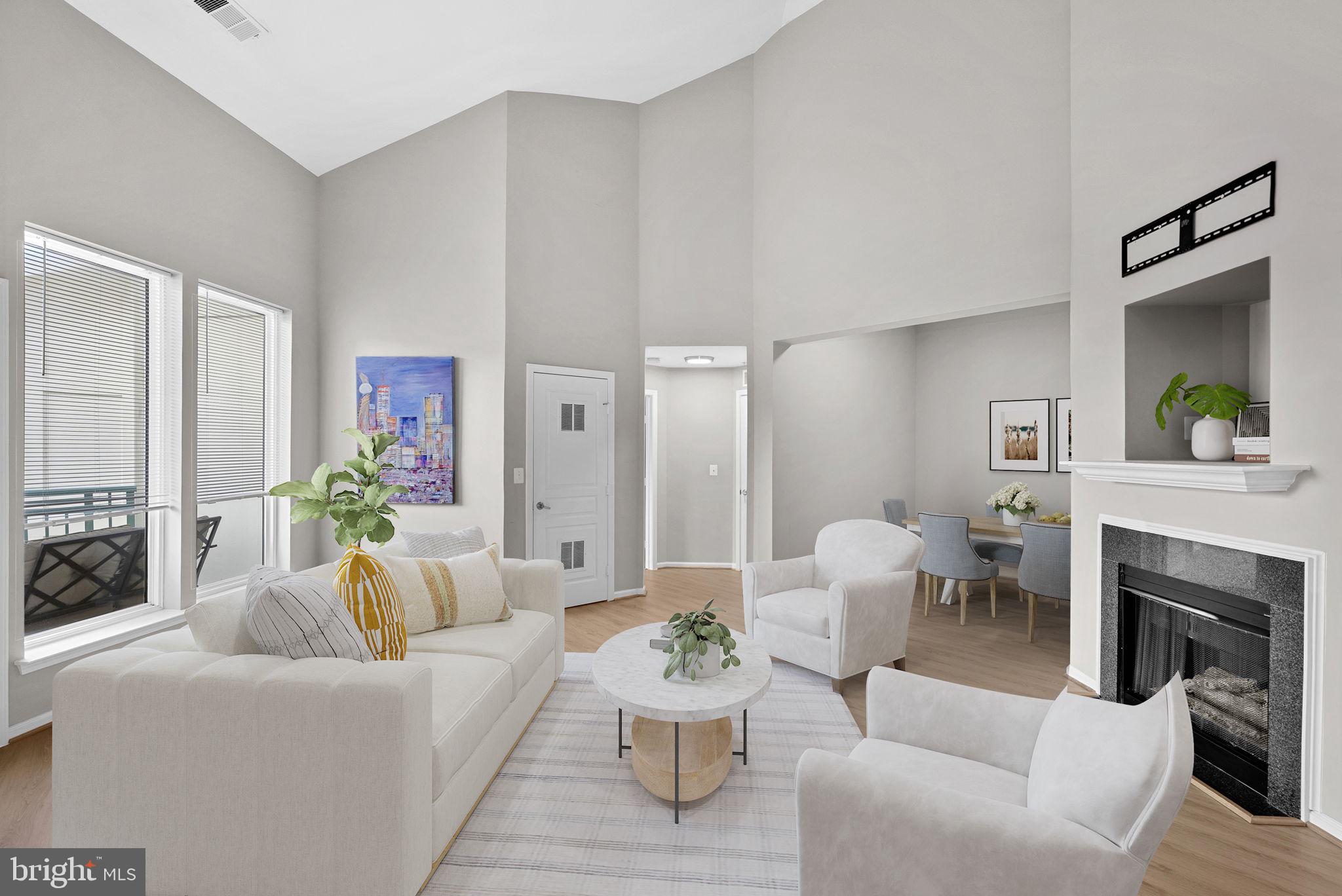 SAVOY AT RESTON TOWN CENTER - Residential