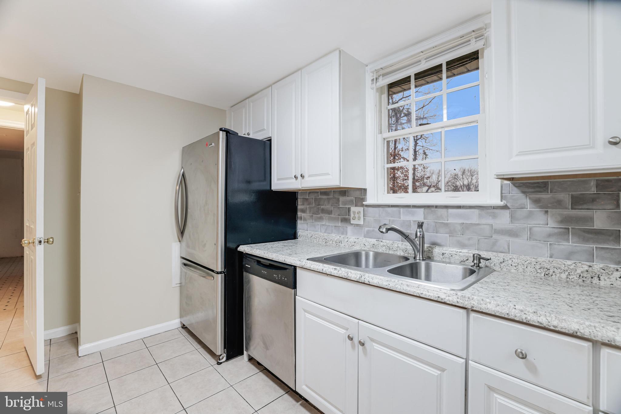 MARUMSCO WOODS - Residential Lease