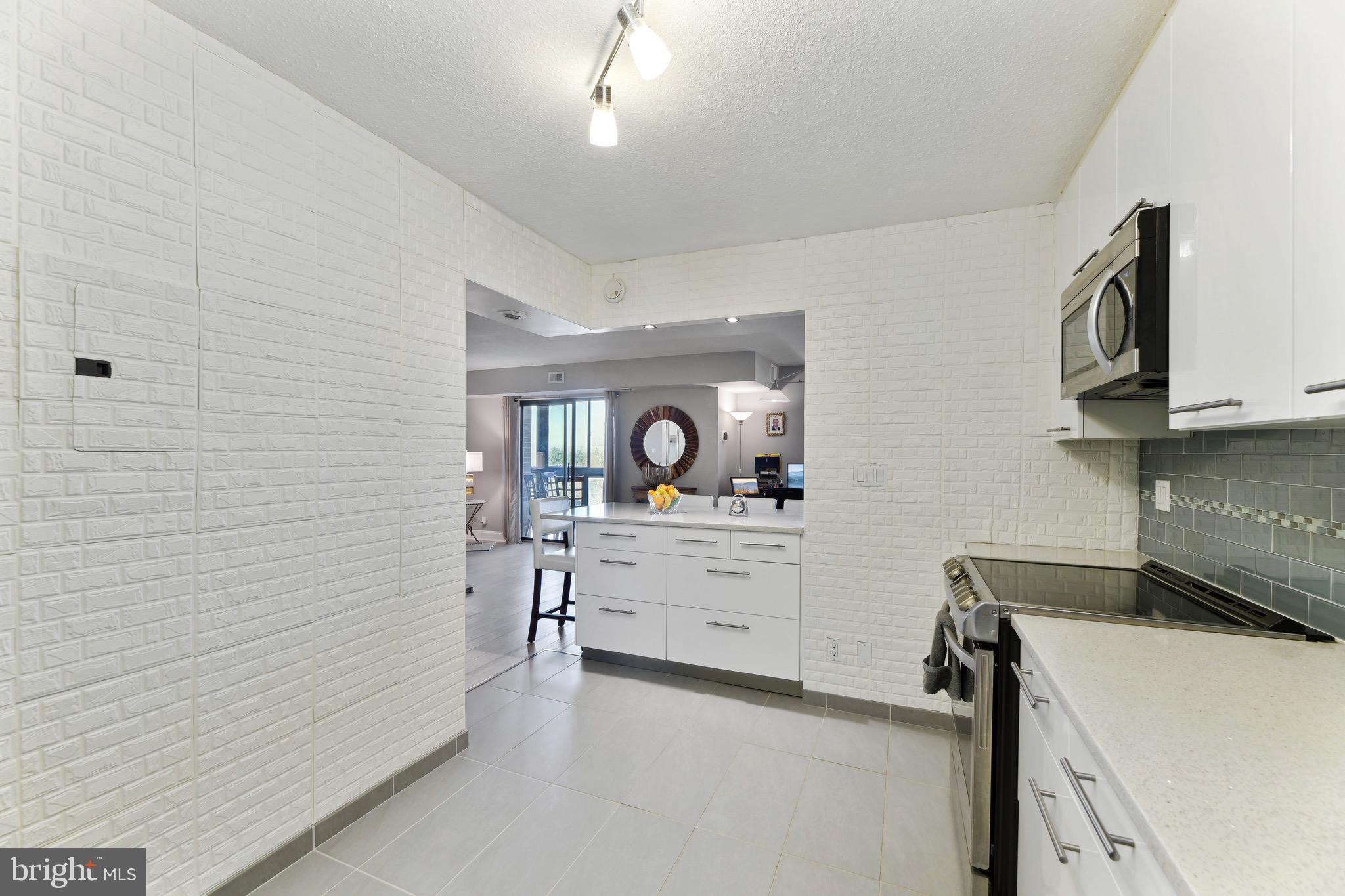 ROTONDA - Residential