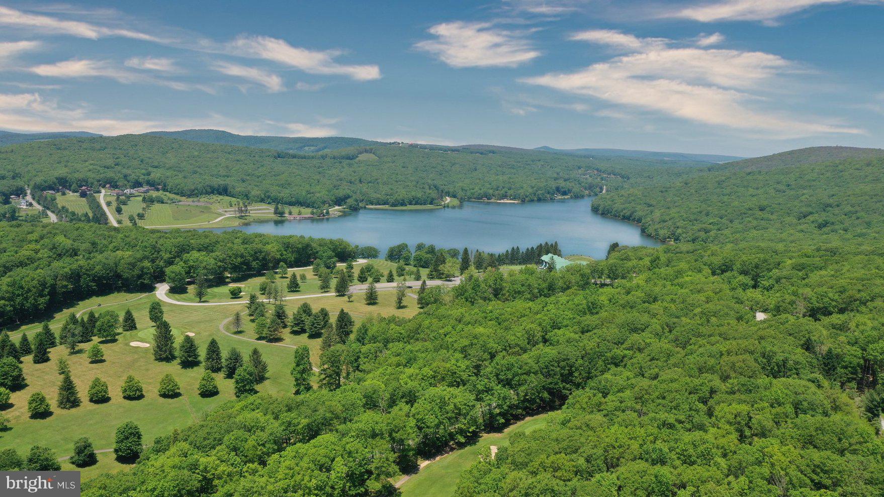 ALPINE LAKE  RESORT - Residential