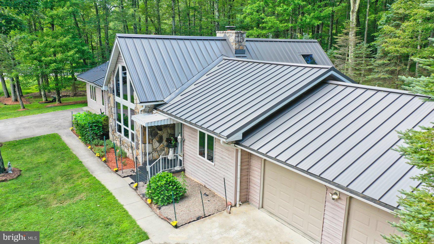 ALPINE LAKE  RESORT - Residential