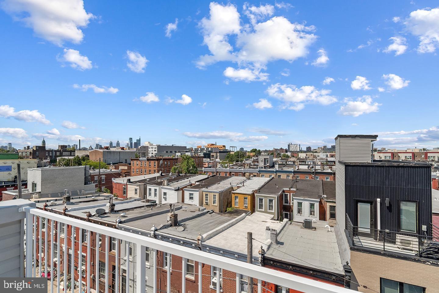 OLDE KENSINGTON - Residential Lease