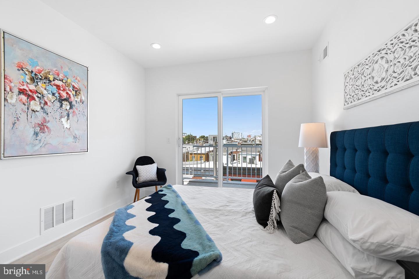 OLDE KENSINGTON - Residential Lease