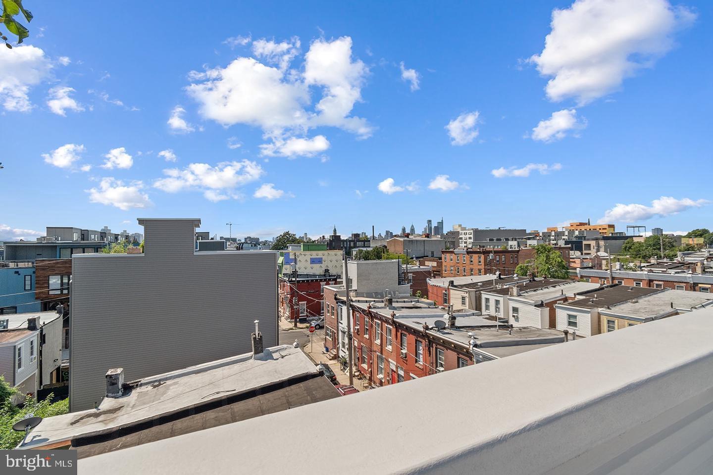 OLDE KENSINGTON - Residential Lease