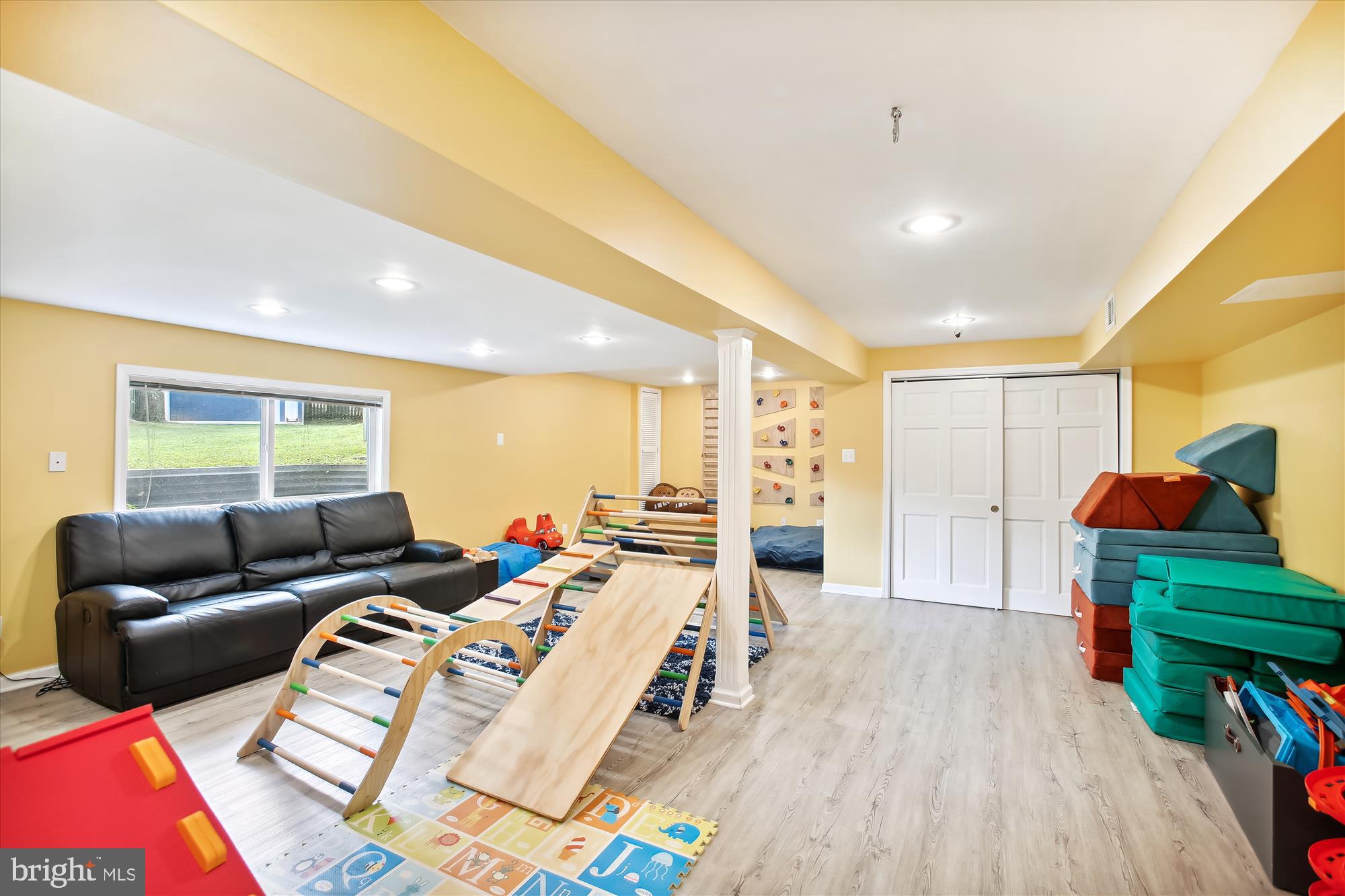 CINNAMON CREEK - Residential