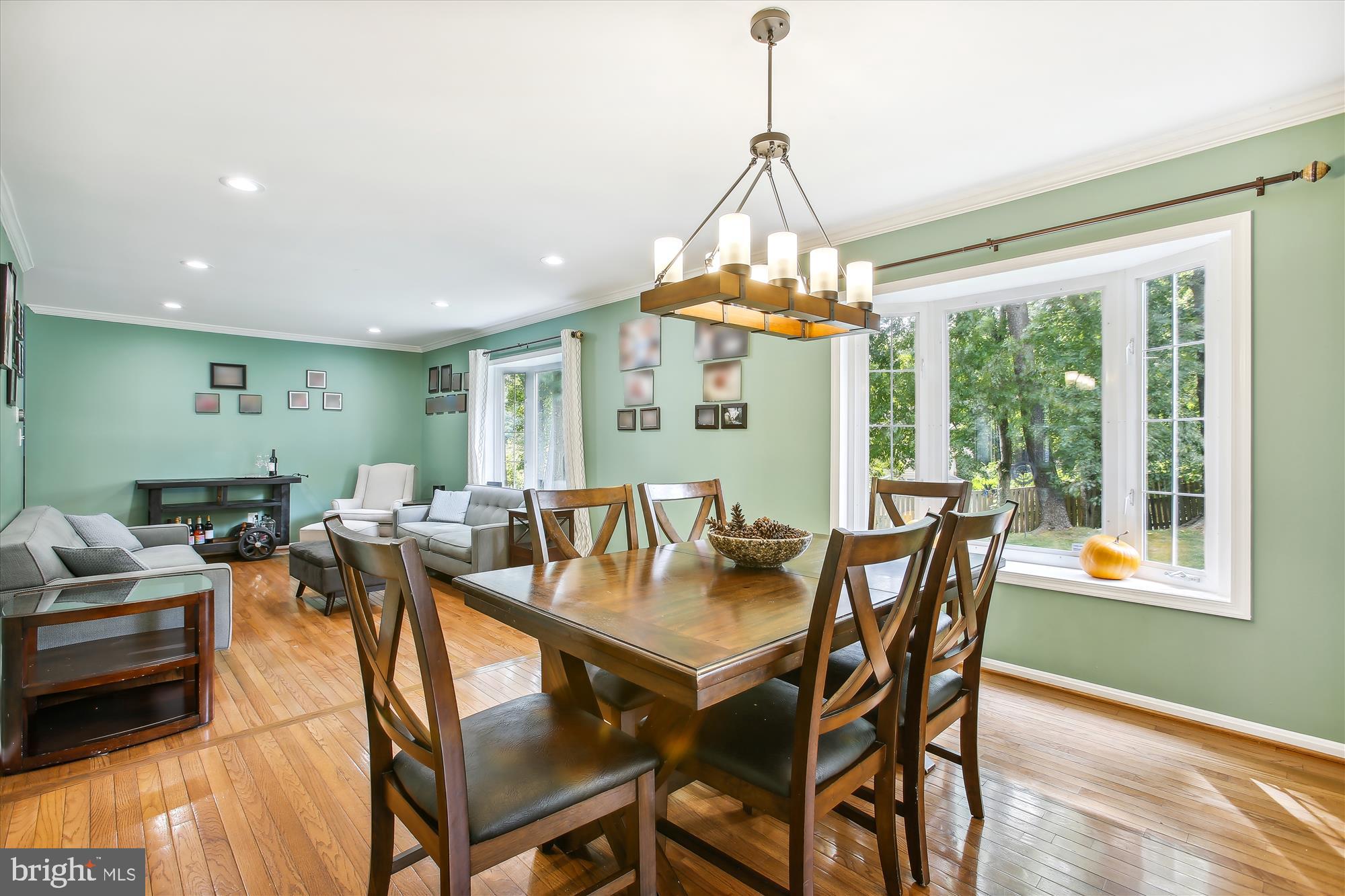 CINNAMON CREEK - Residential