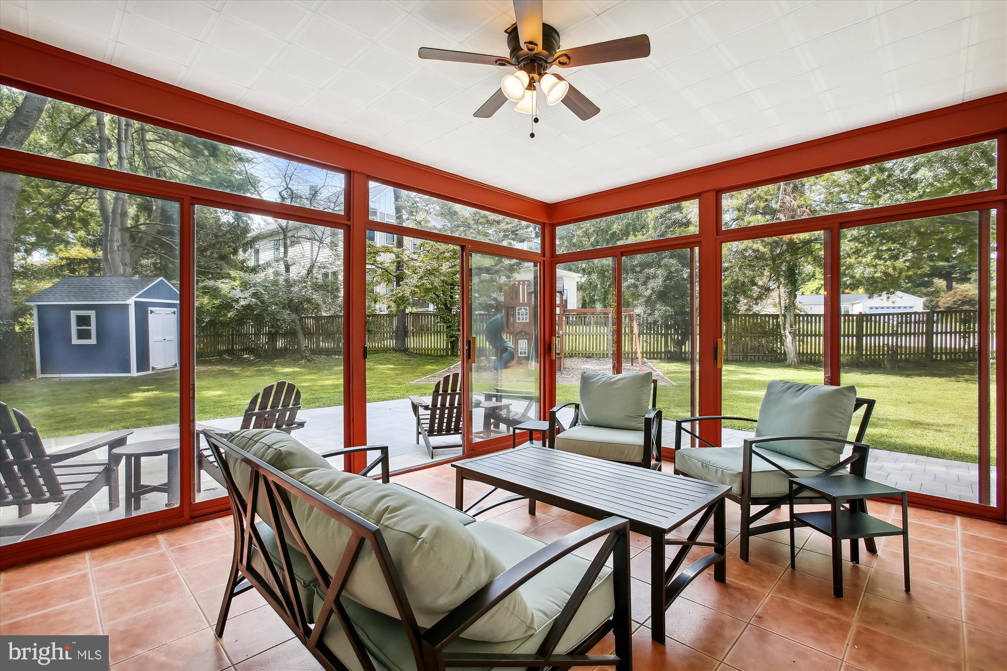 CINNAMON CREEK - Residential