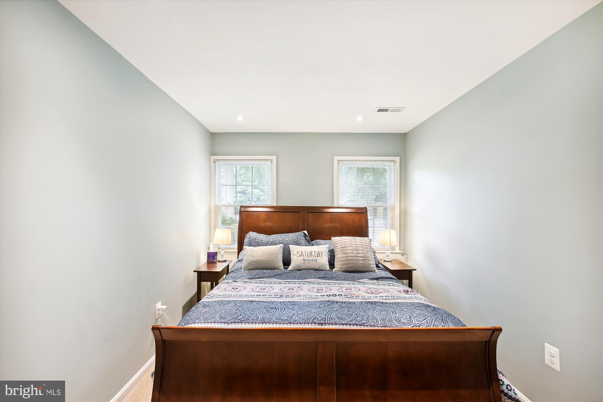 CINNAMON CREEK - Residential