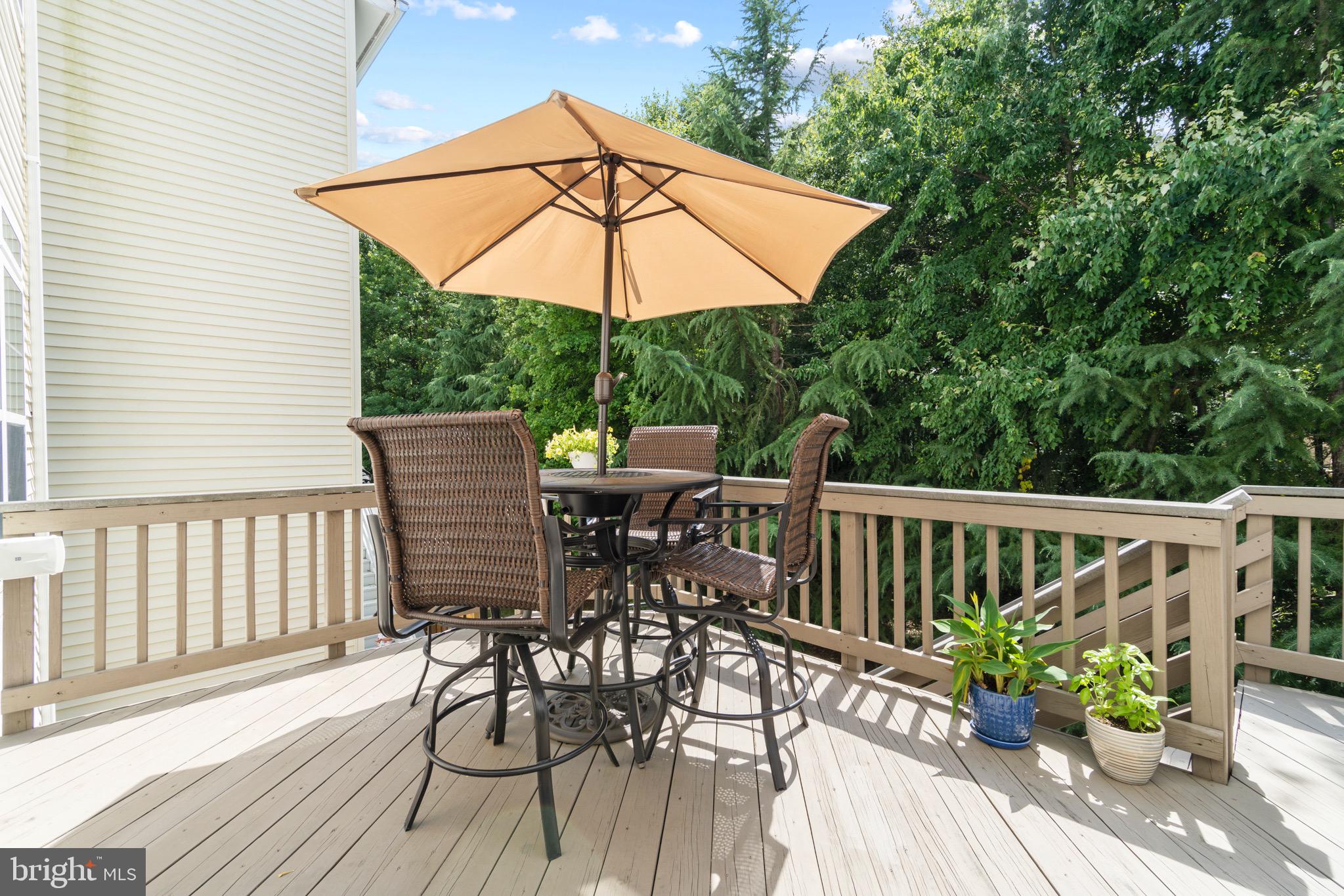 TOWNES OF MANCHESTER WOODS - Residential