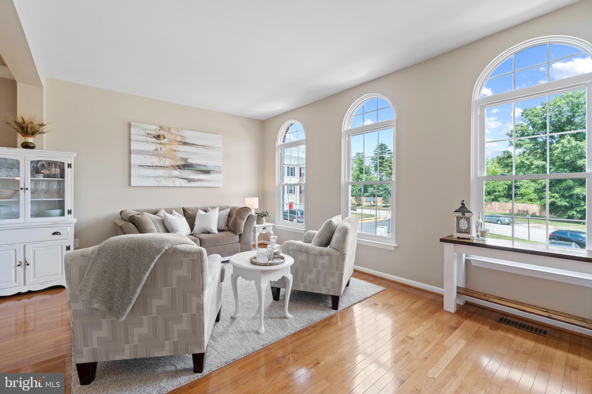 TOWNES OF MANCHESTER WOODS - Residential